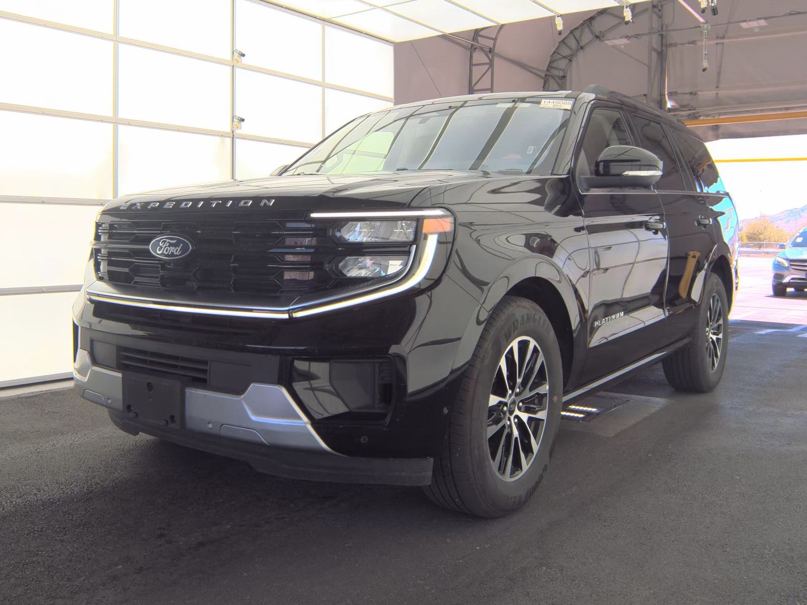 FORD EXPEDITION - 1
