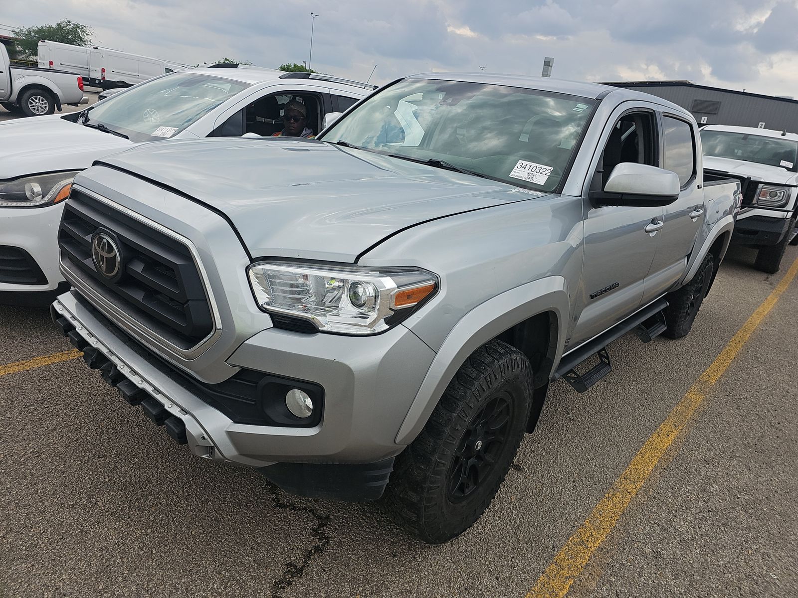 2022 Toyota Tacoma SR5 RWD
