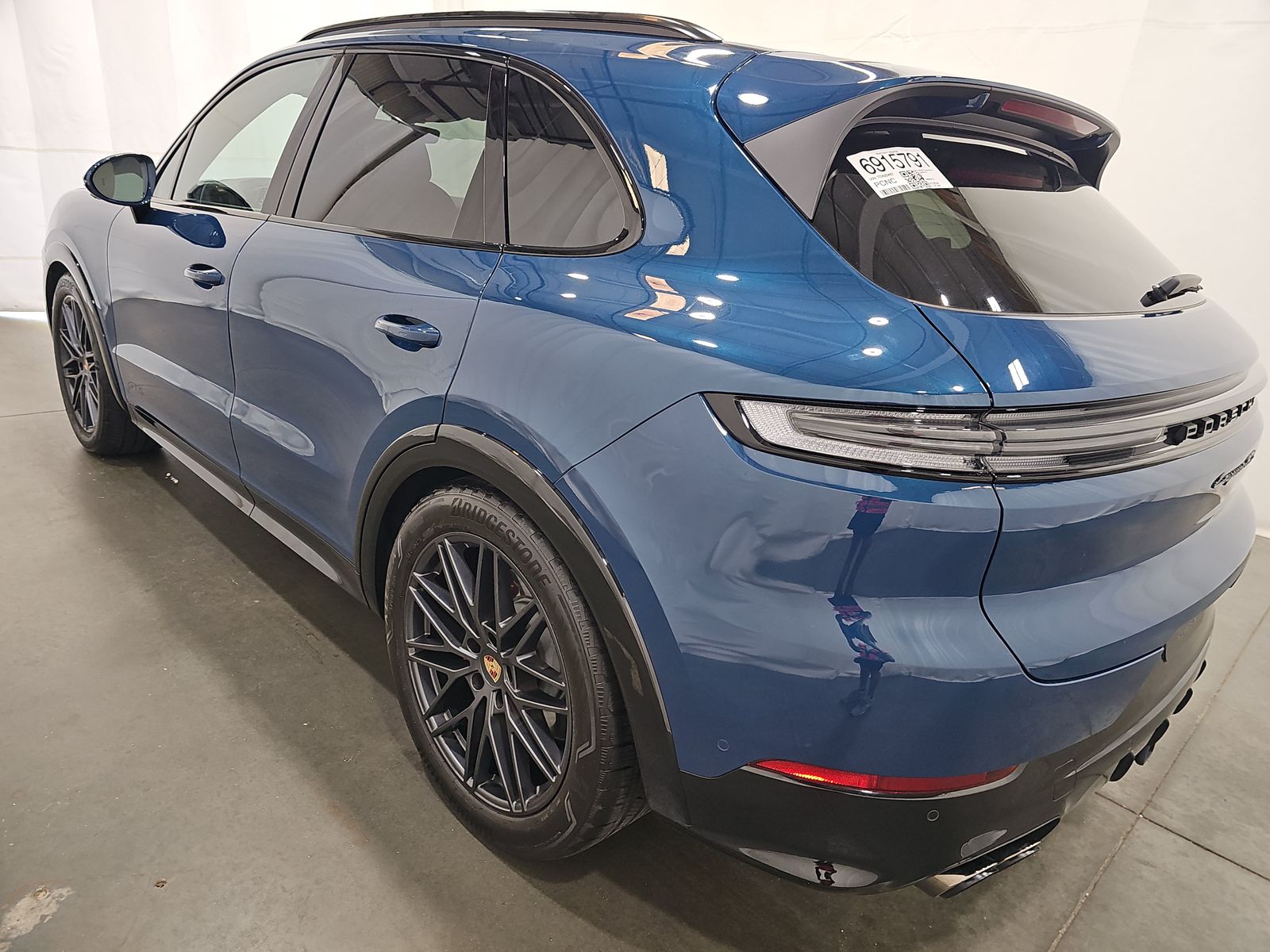 PORSCHE CAYENNE - 7