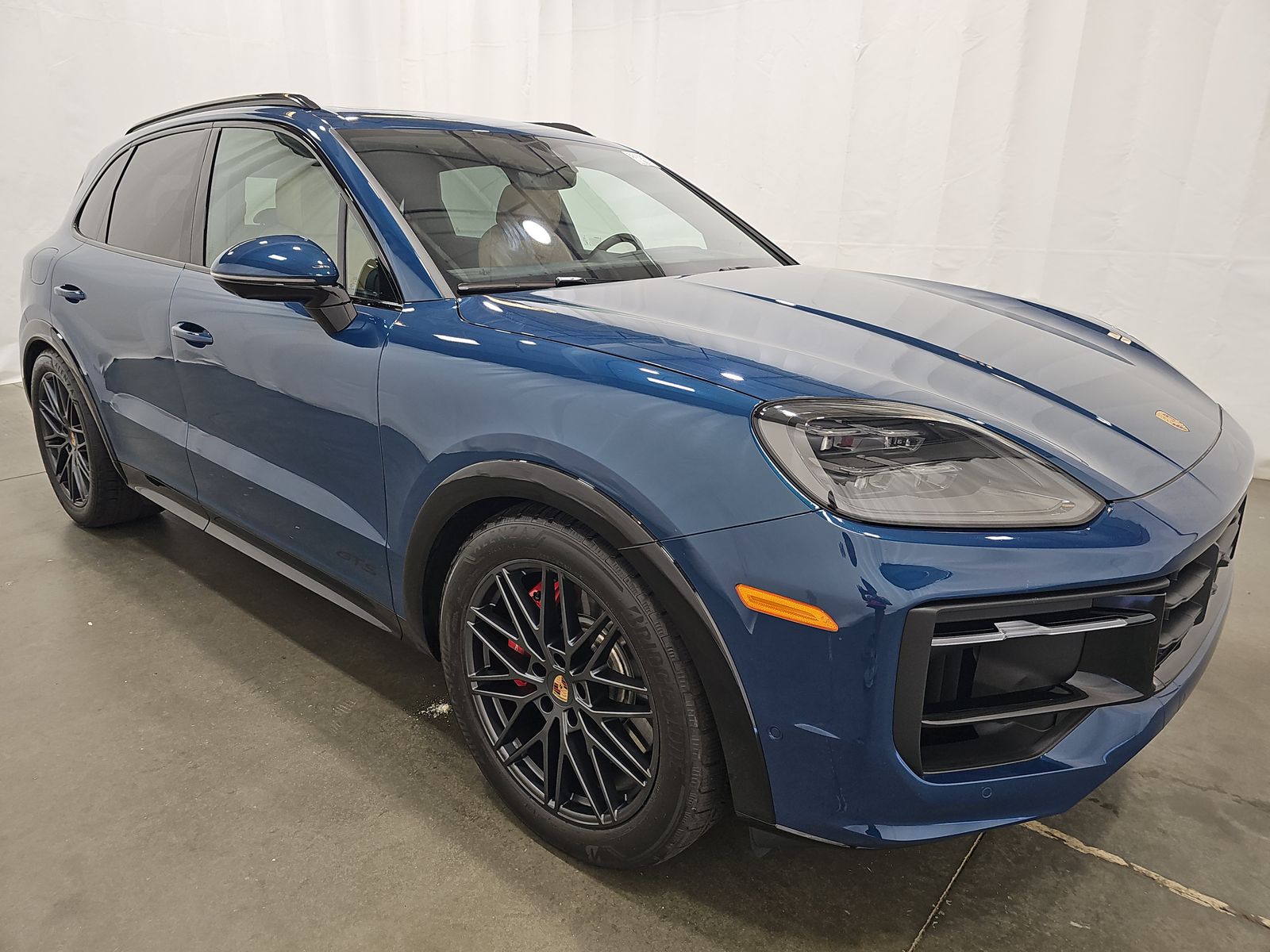 PORSCHE CAYENNE - 4