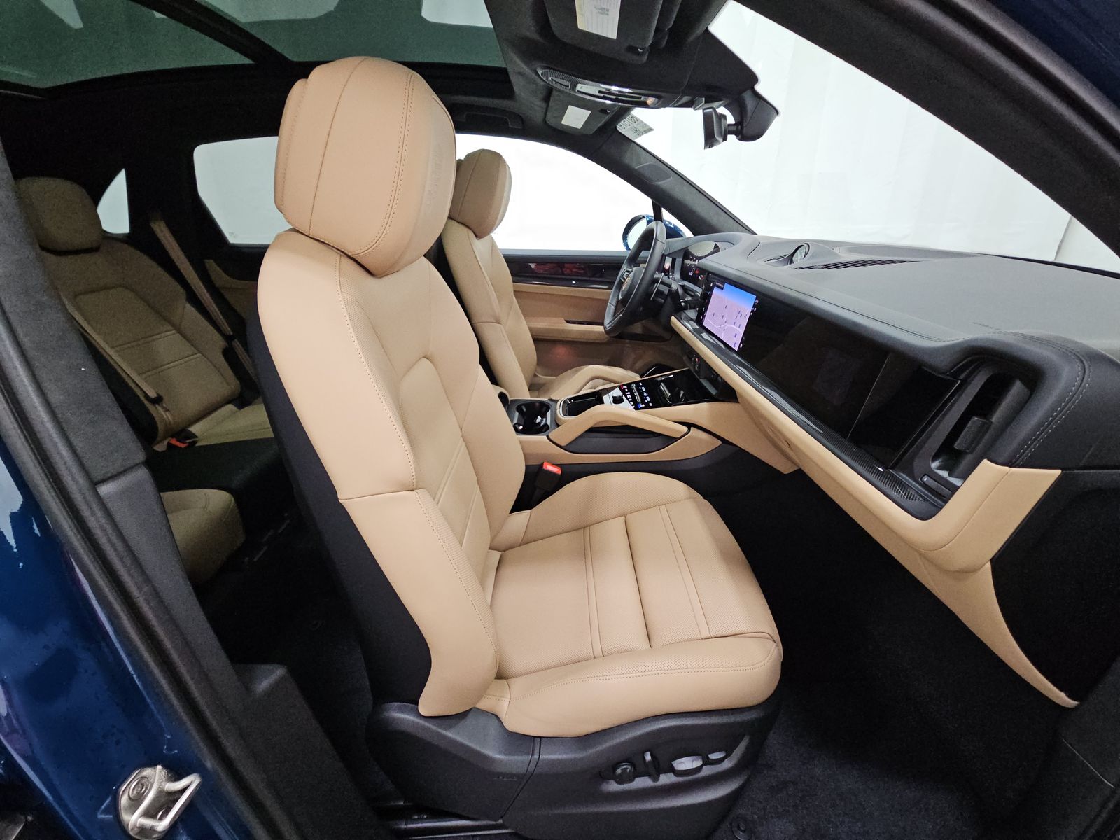 PORSCHE CAYENNE - 9