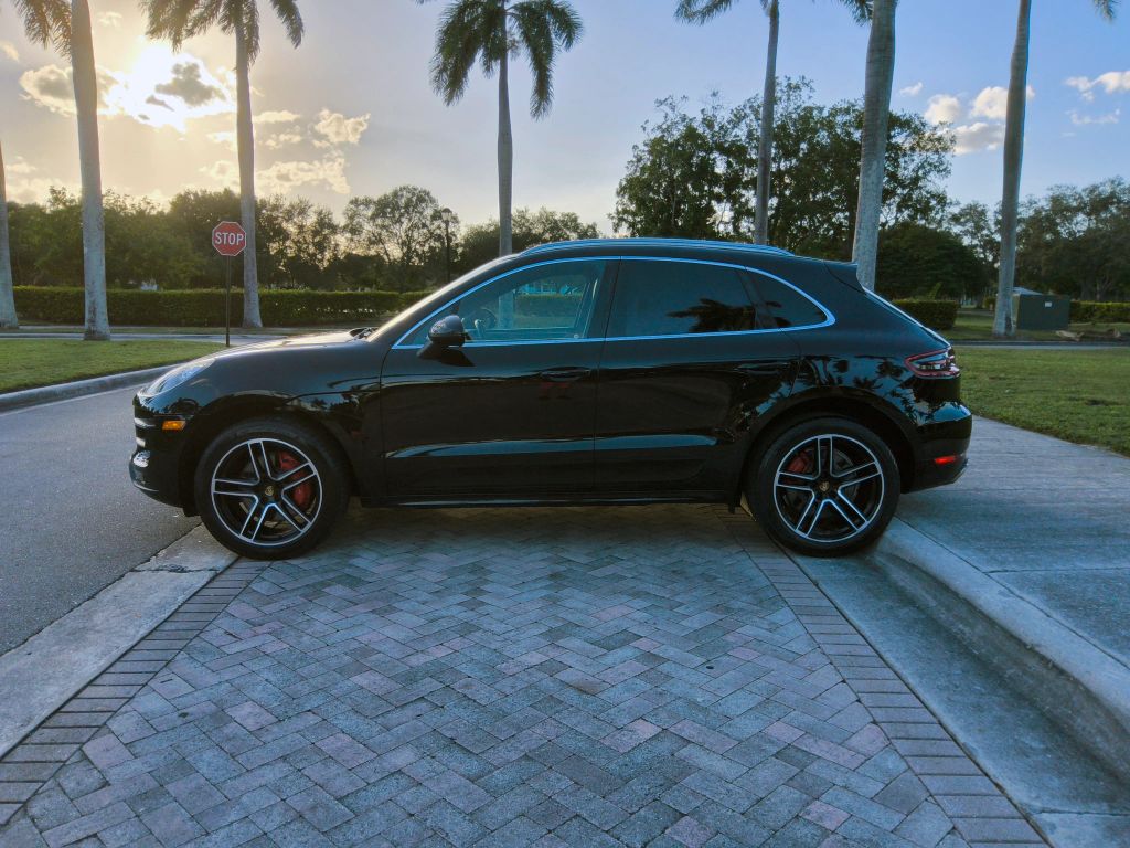 PORSCHE CAYENNE - 5