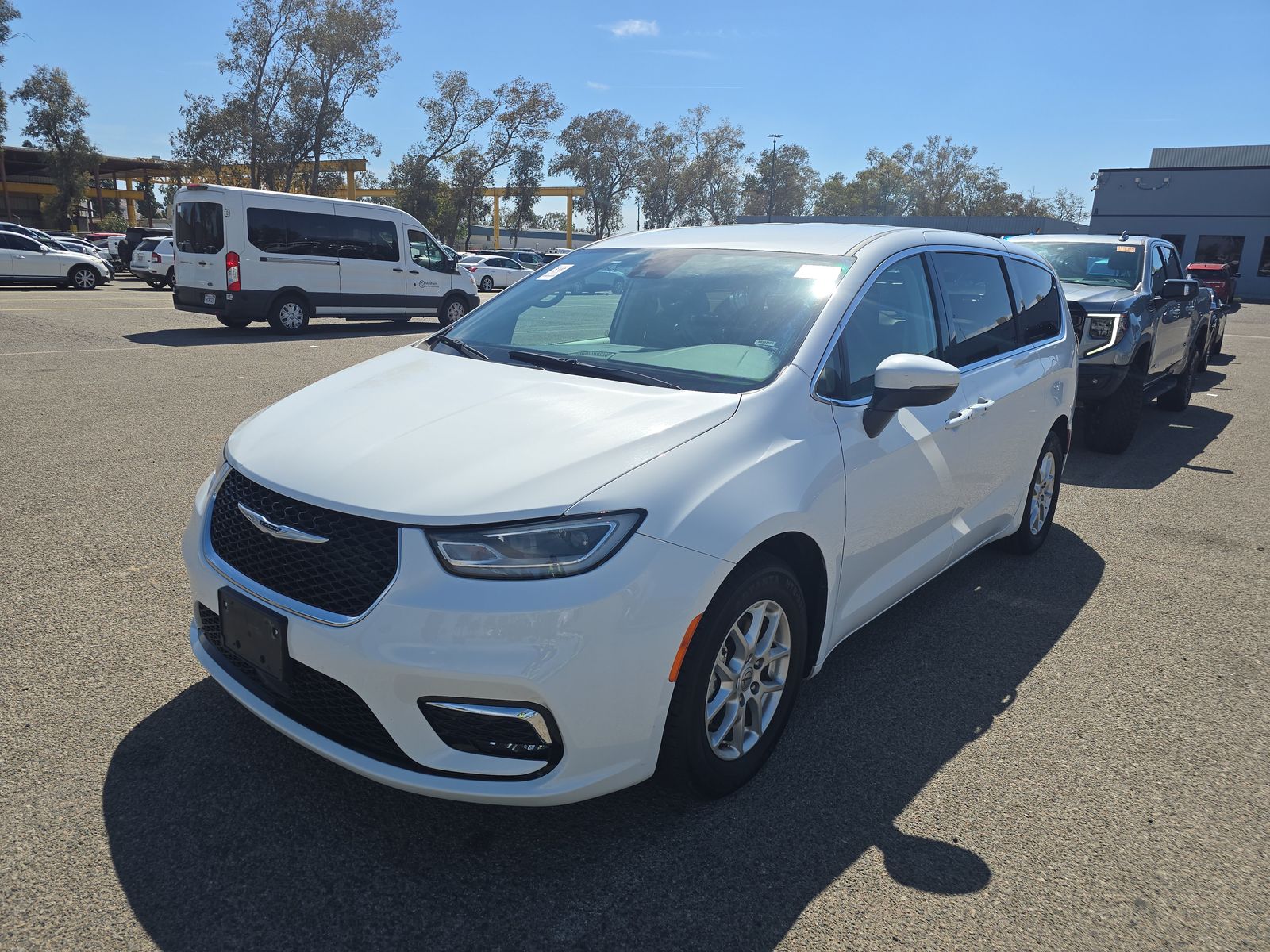 2023 Chrysler Pacifica Touring L FWD