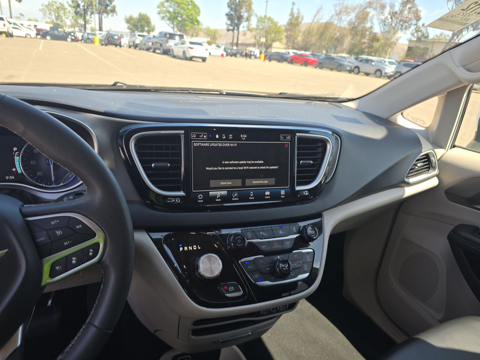 2023 Chrysler Pacifica Touring L FWD