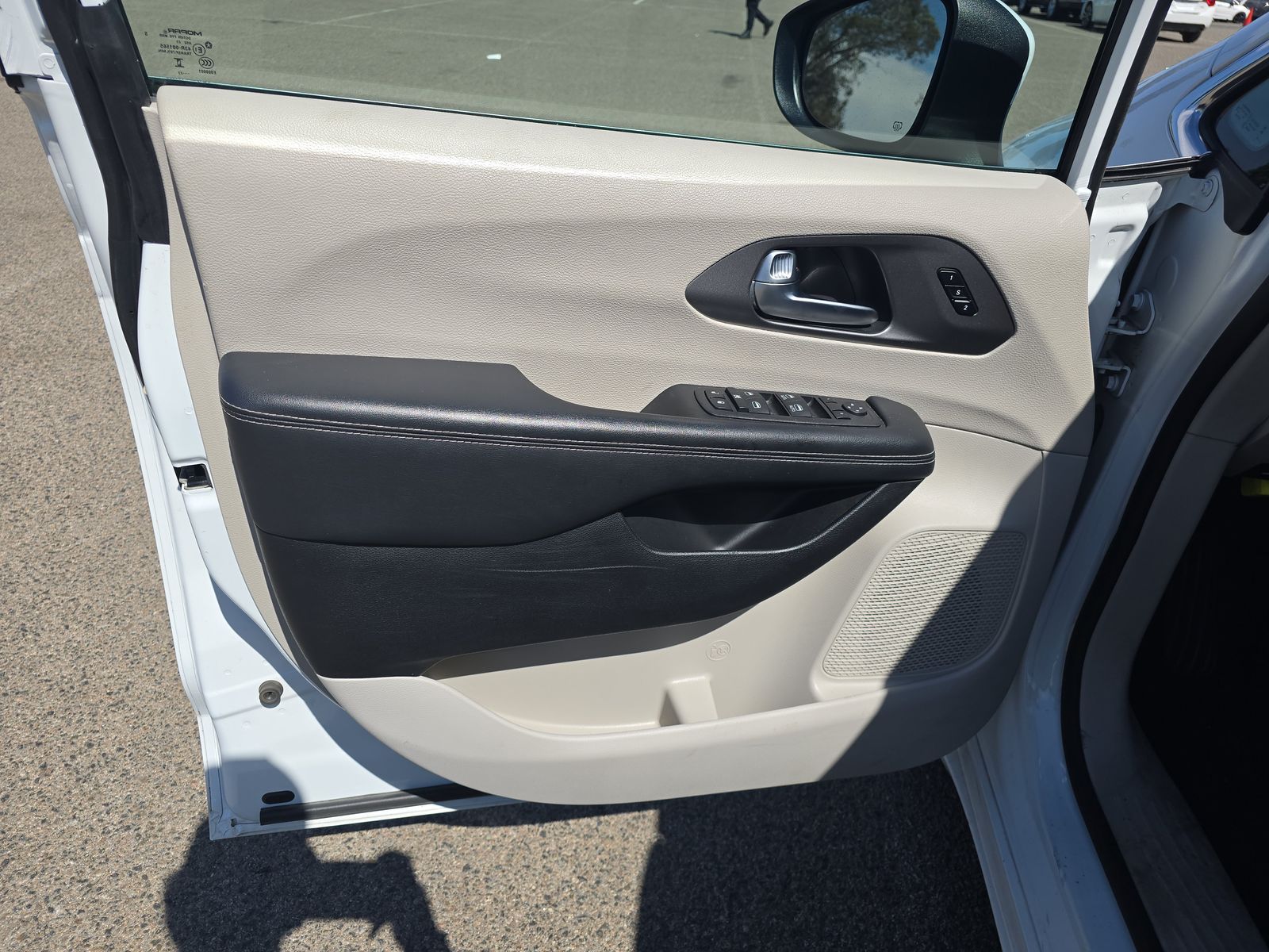 2023 Chrysler Pacifica Touring L FWD