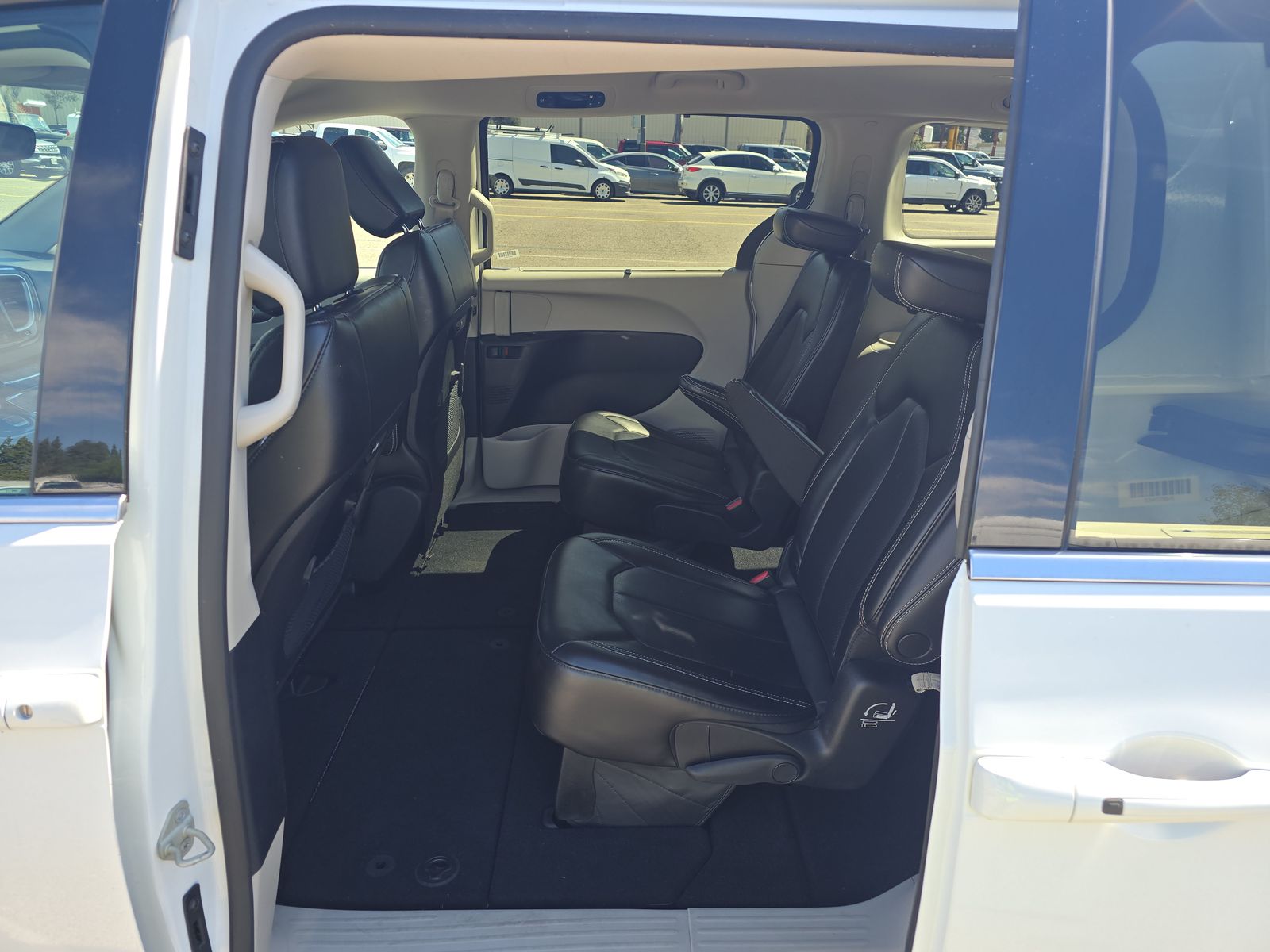2023 Chrysler Pacifica Touring L FWD