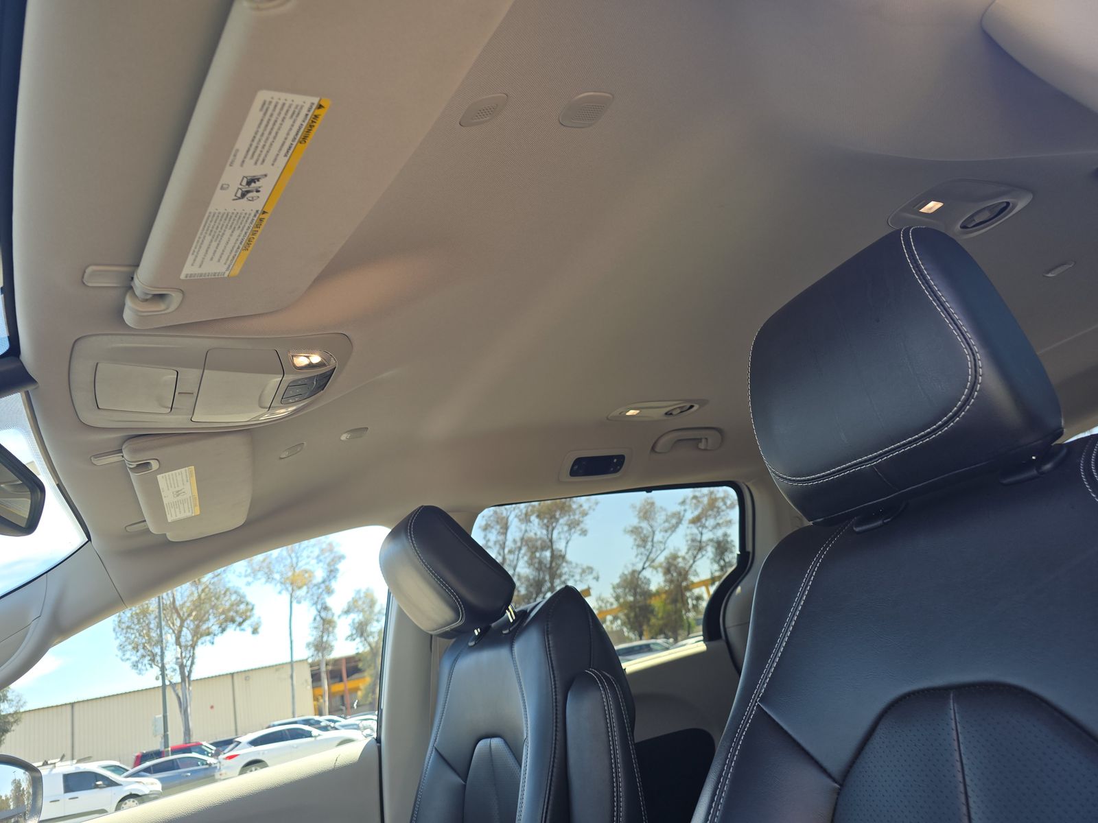 2023 Chrysler Pacifica Touring L FWD