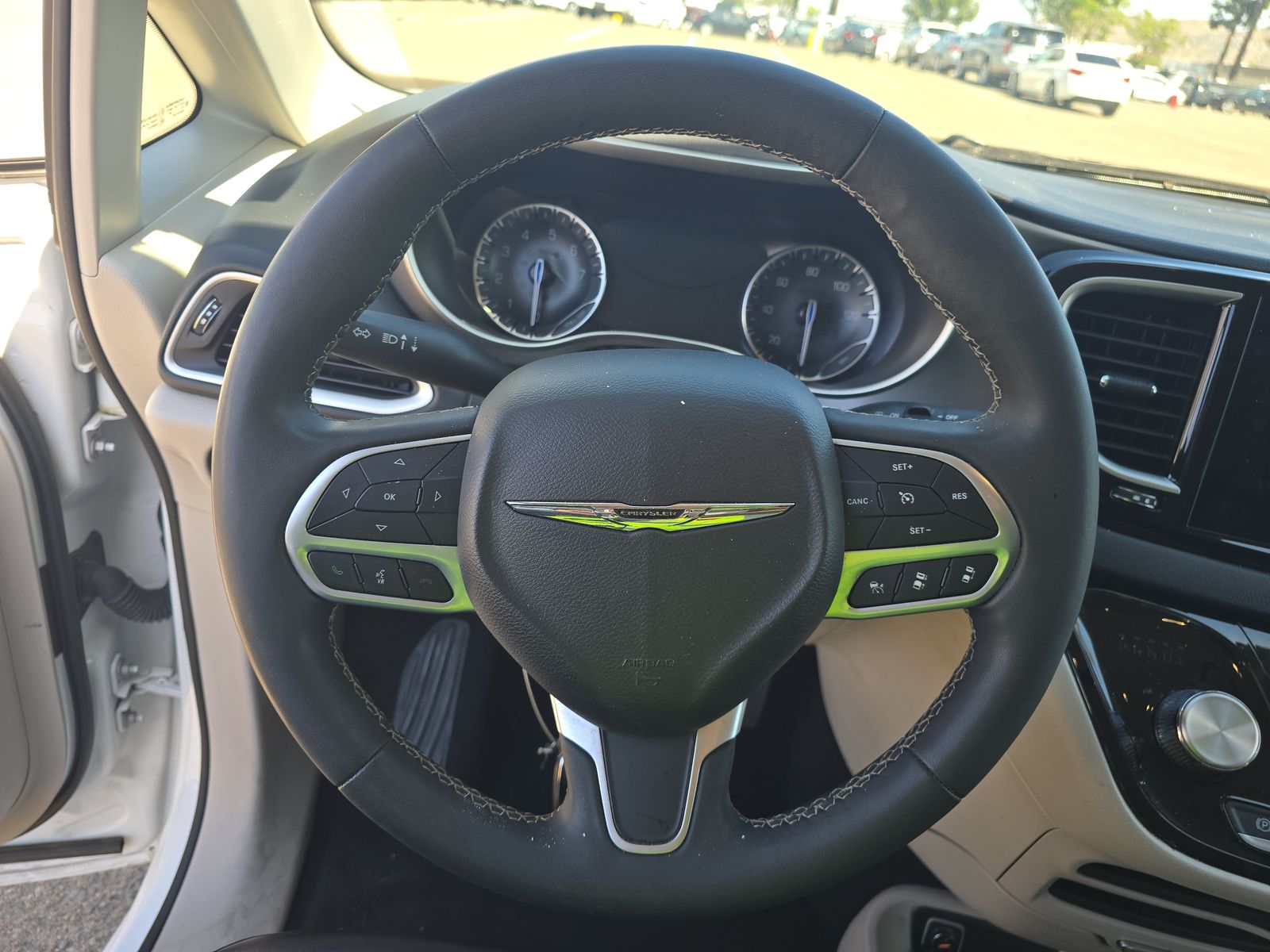 2023 Chrysler Pacifica Touring L FWD