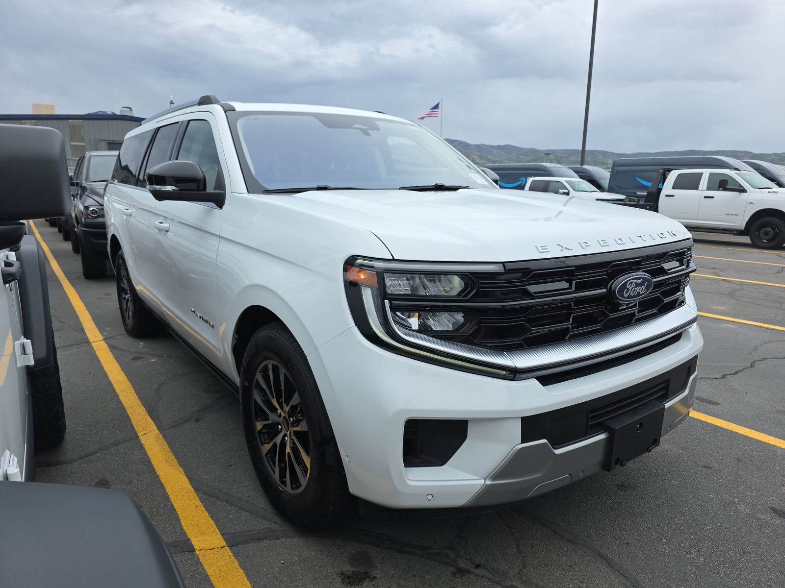 FORD EXPEDITION MAX - 4