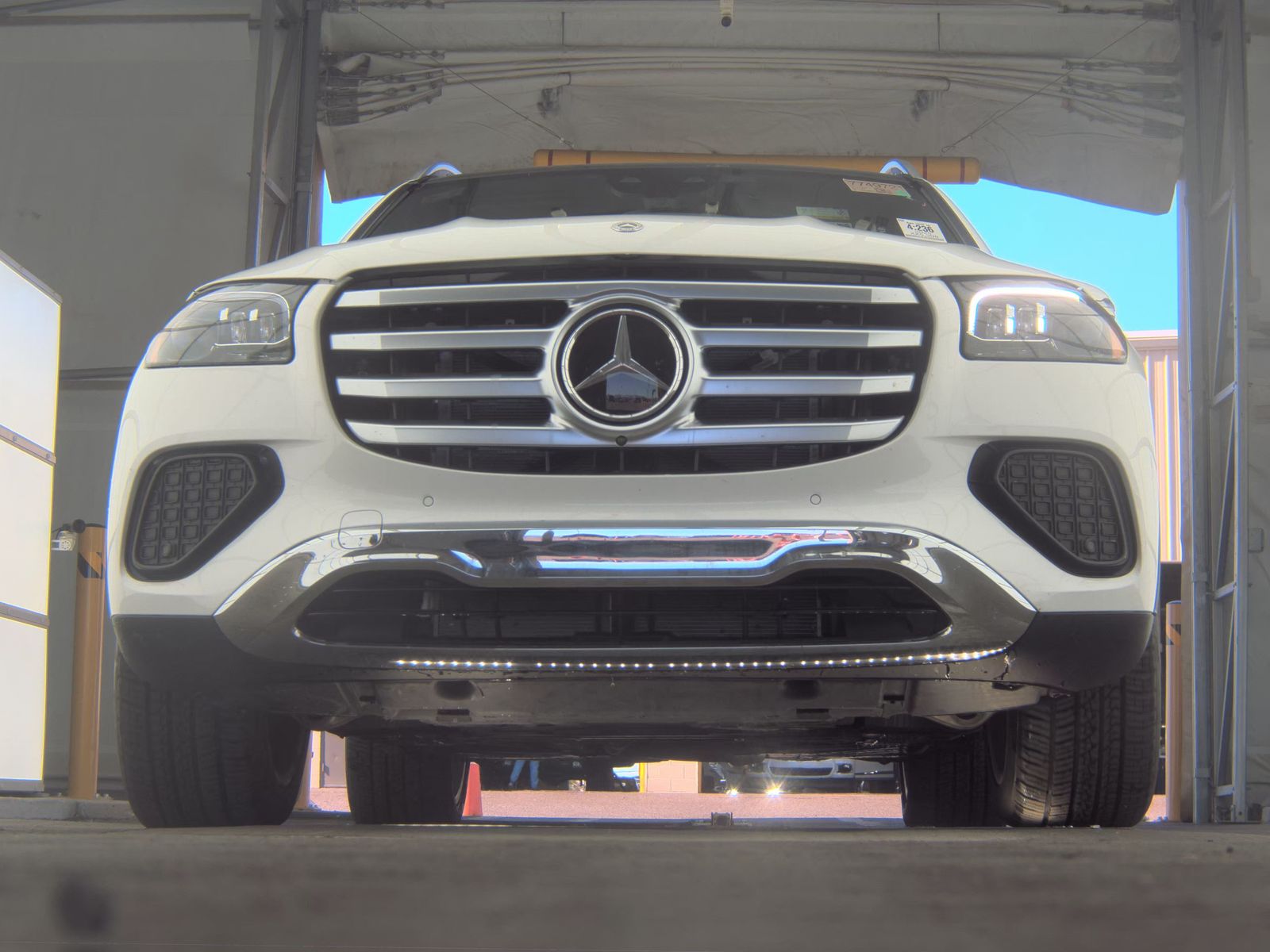 MERCEDES-BENZ GLS - 4