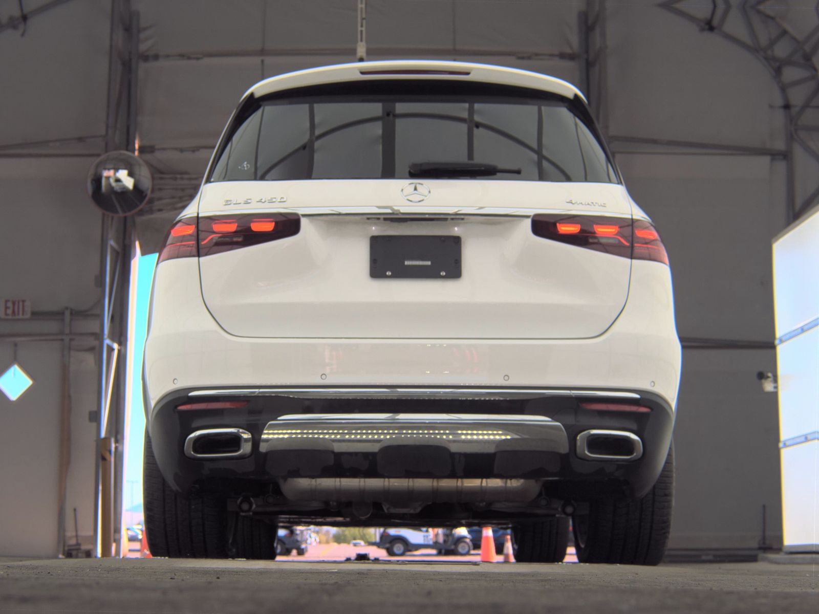 MERCEDES-BENZ GLS - 8