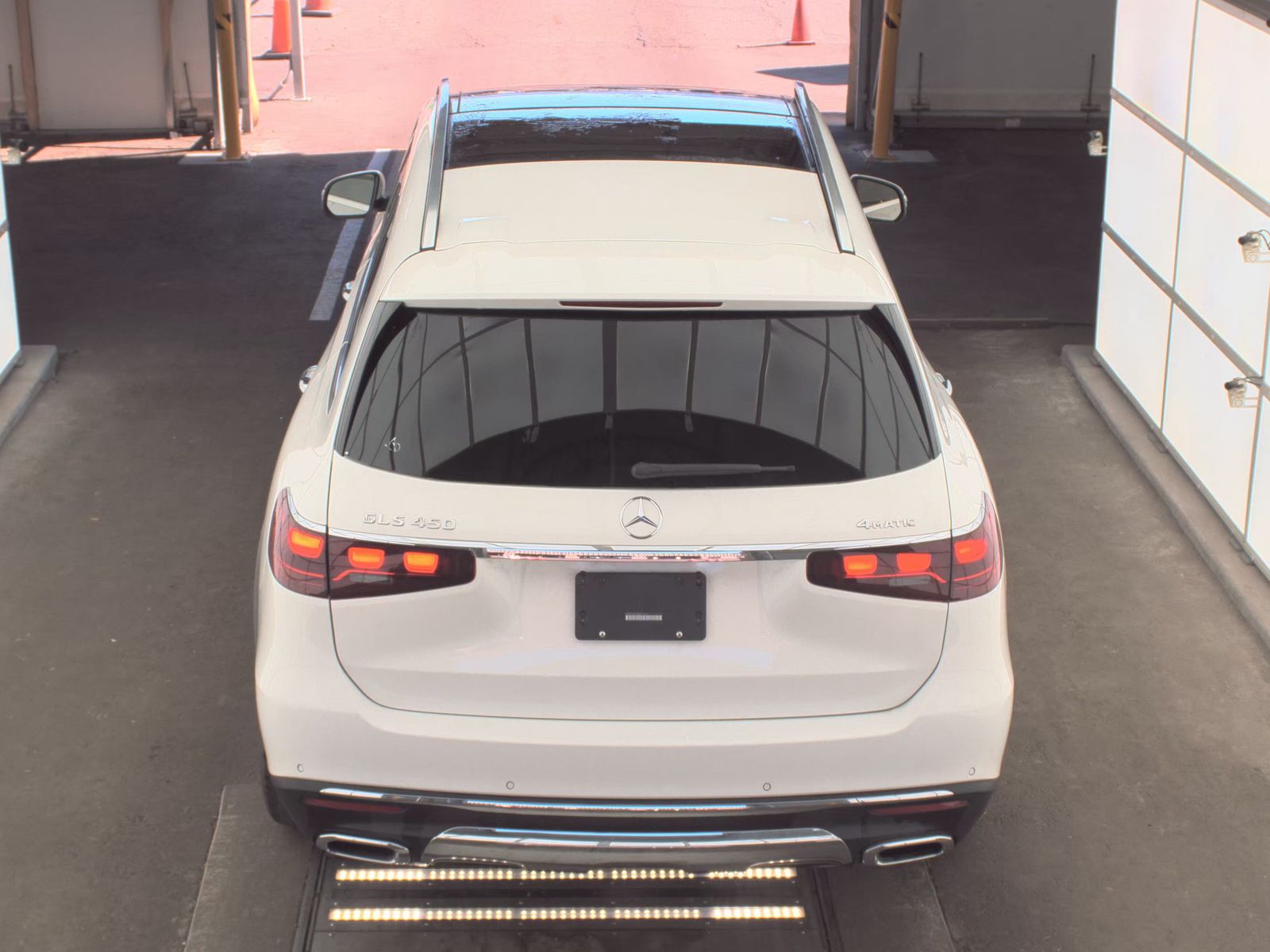 MERCEDES-BENZ GLS - 7