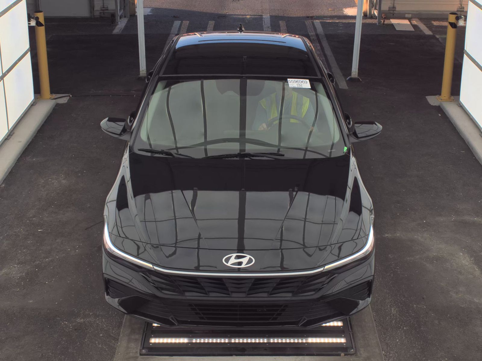 HYUNDAI SE - 3