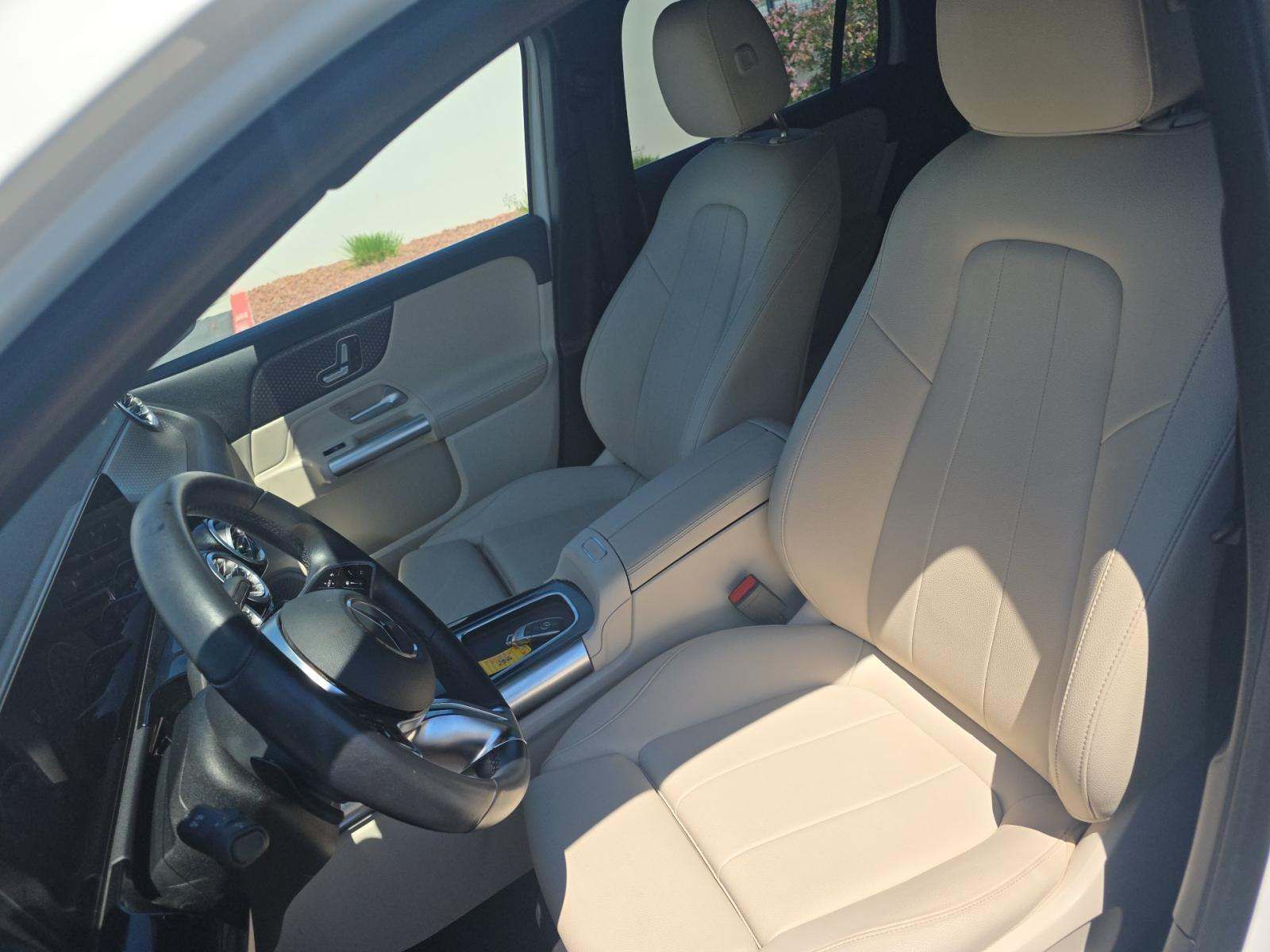 MERCEDES-BENZ GLA-CLASS - 8