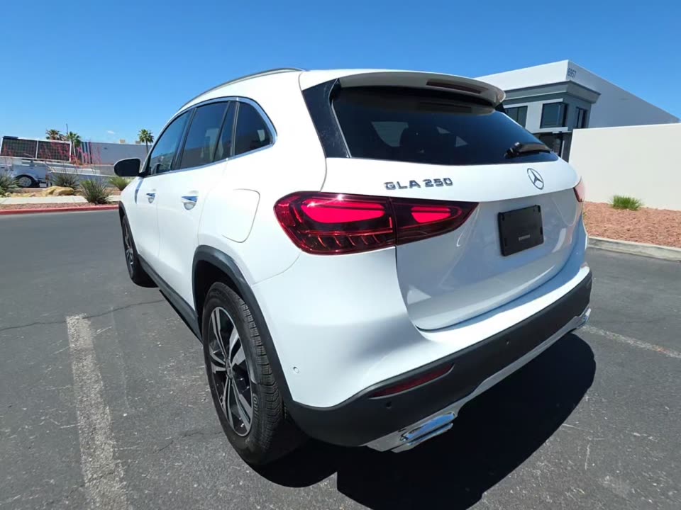 MERCEDES-BENZ GLA-CLASS - 7