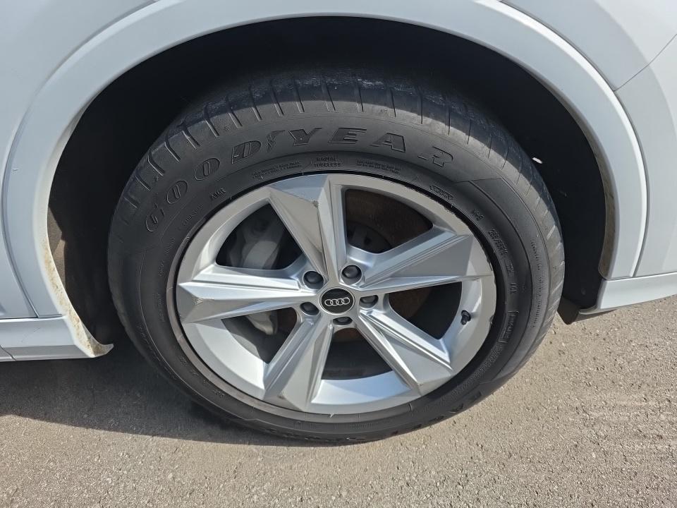 2023 Audi Q7 Premium AWD
