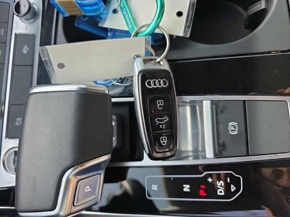 2023 Audi Q7 Premium AWD
