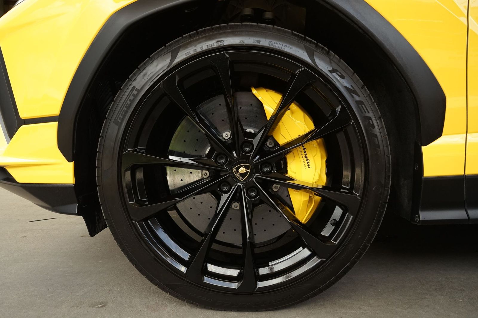 2023 Lamborghini Urus S AWD