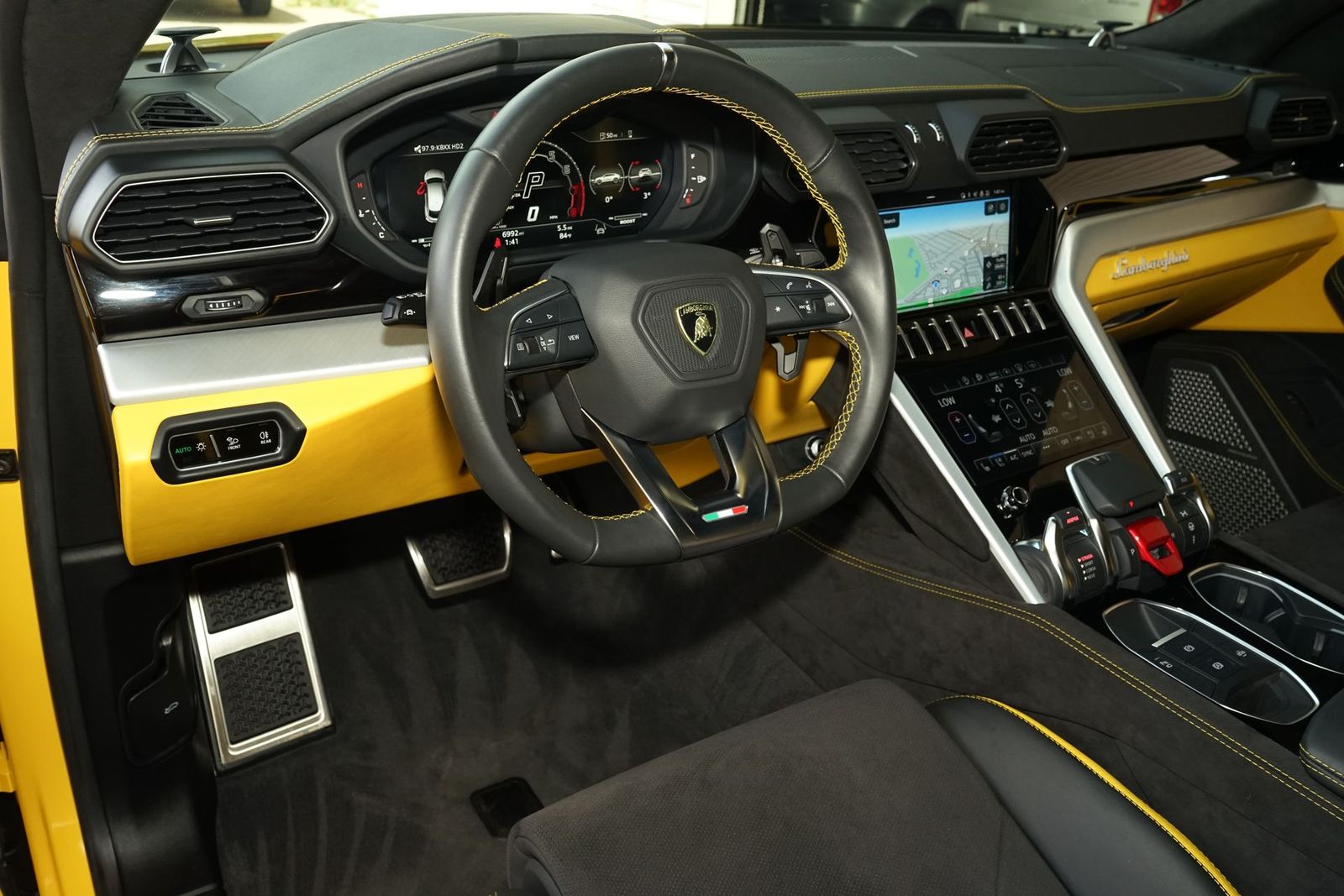 2023 Lamborghini Urus S AWD