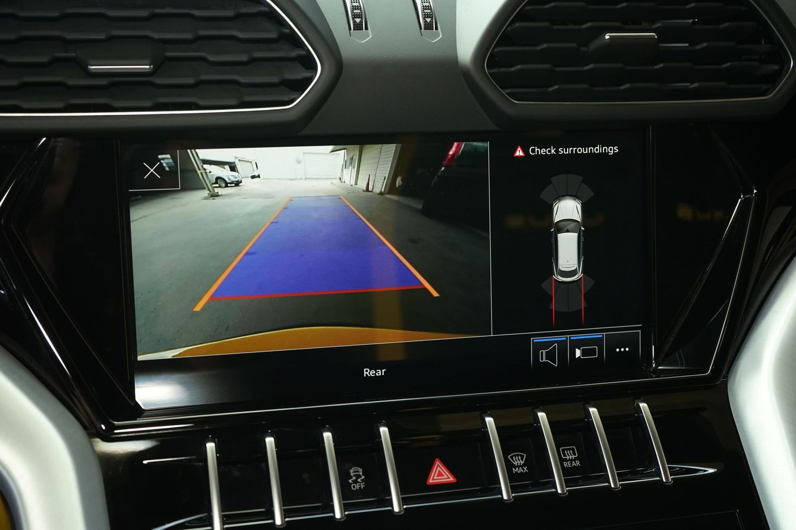 2023 Lamborghini Urus S AWD