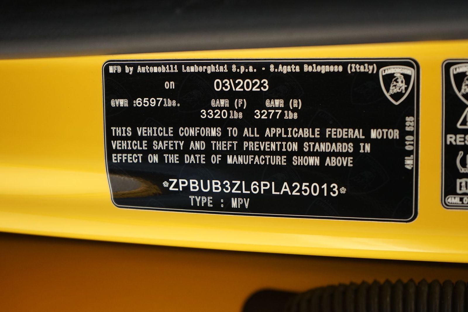 2023 Lamborghini Urus S AWD