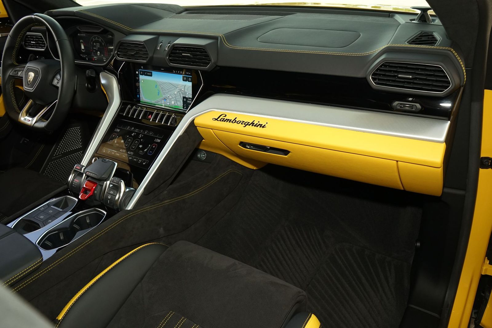 2023 Lamborghini Urus S AWD