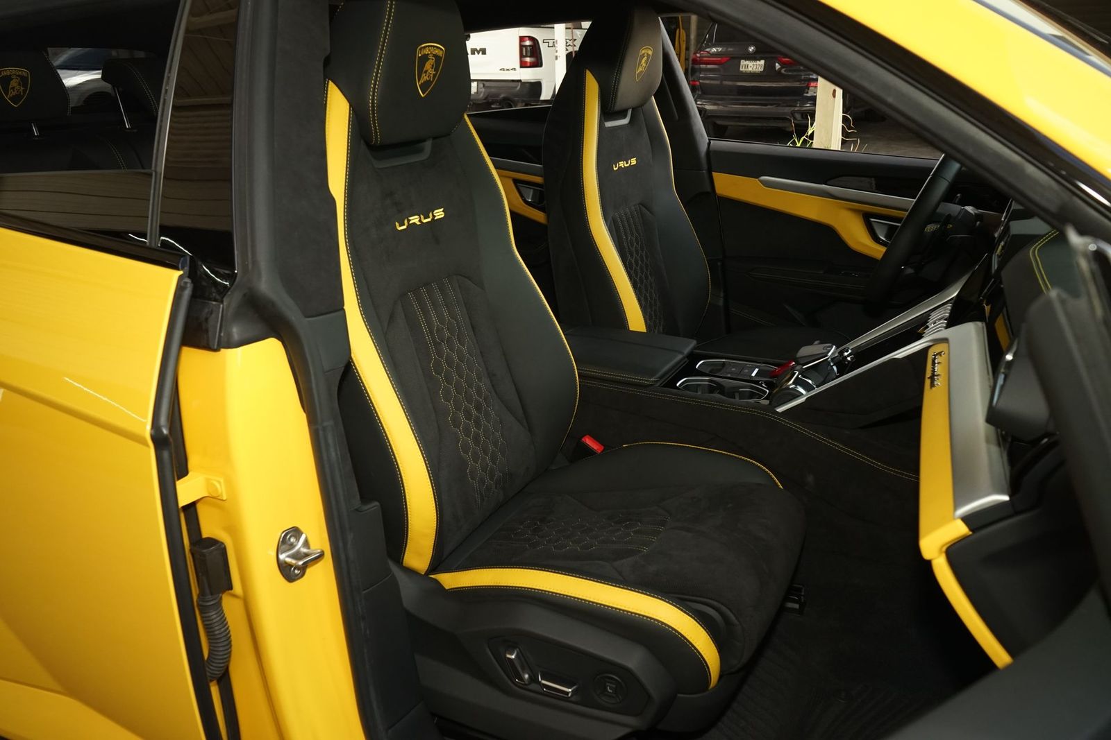 2023 Lamborghini Urus S AWD