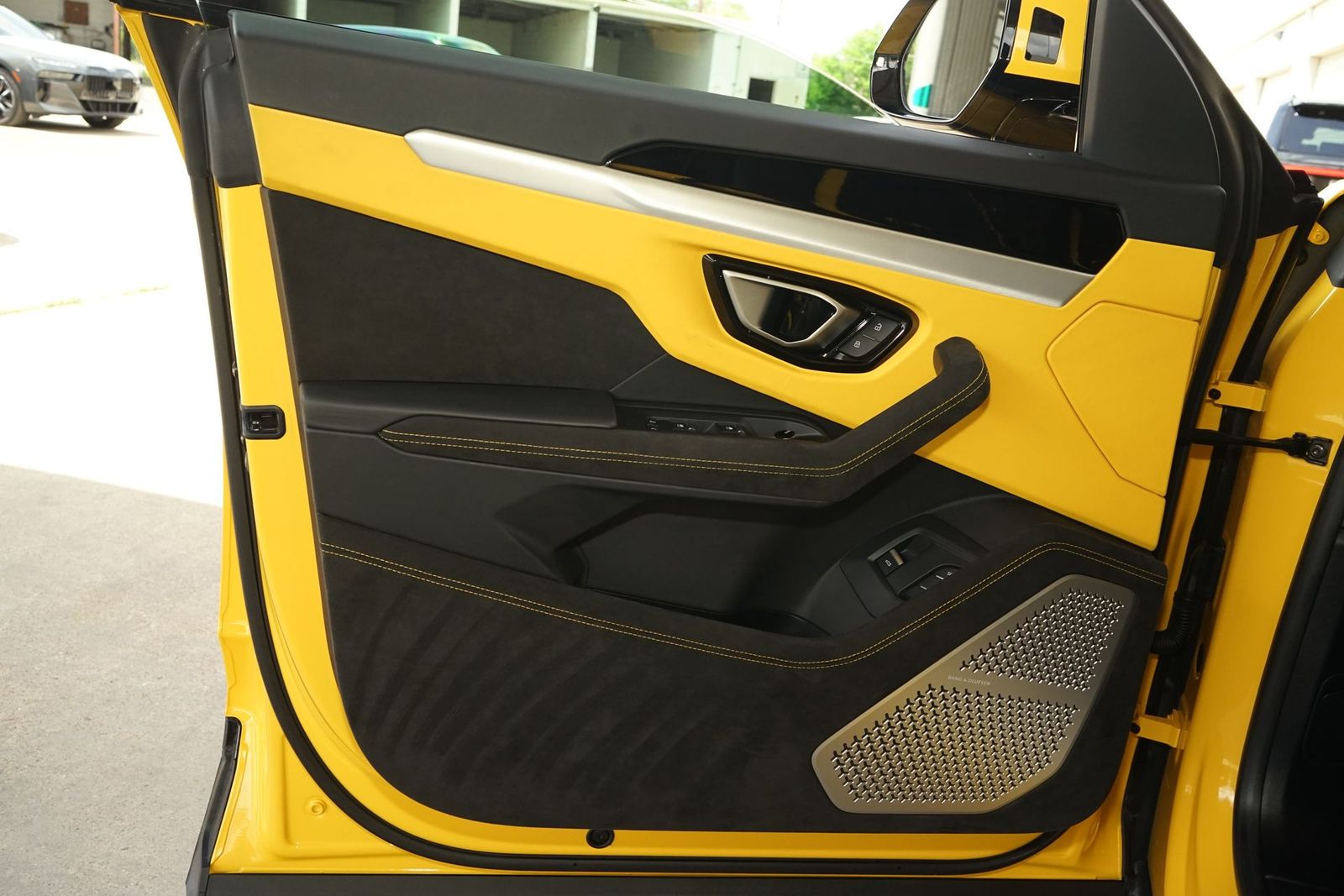 2023 Lamborghini Urus S AWD