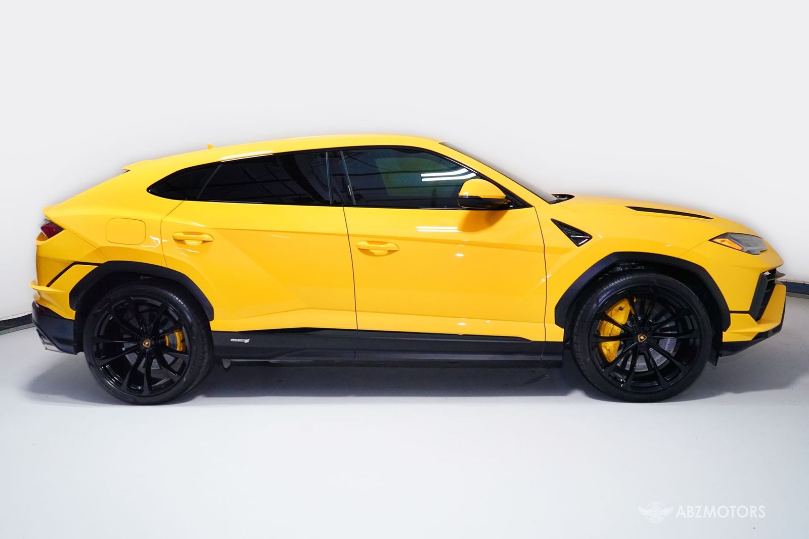 2023 Lamborghini Urus S AWD