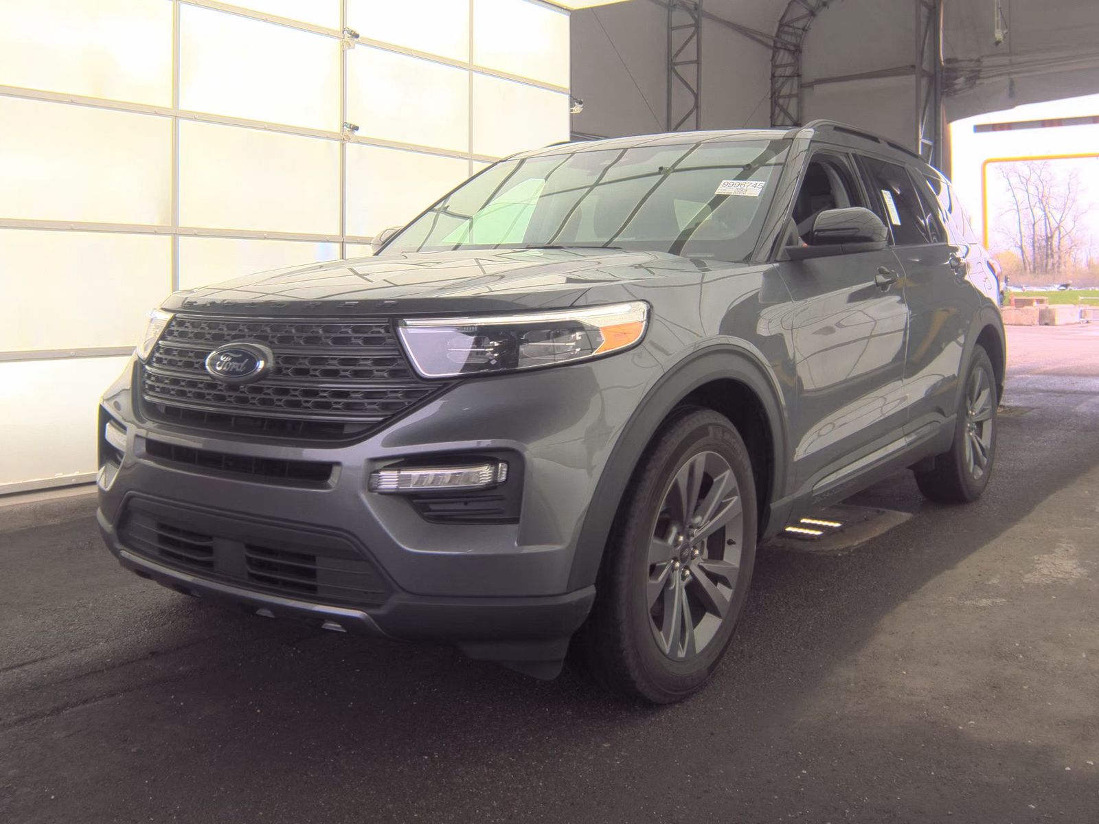 FORD EXPLORER - 1