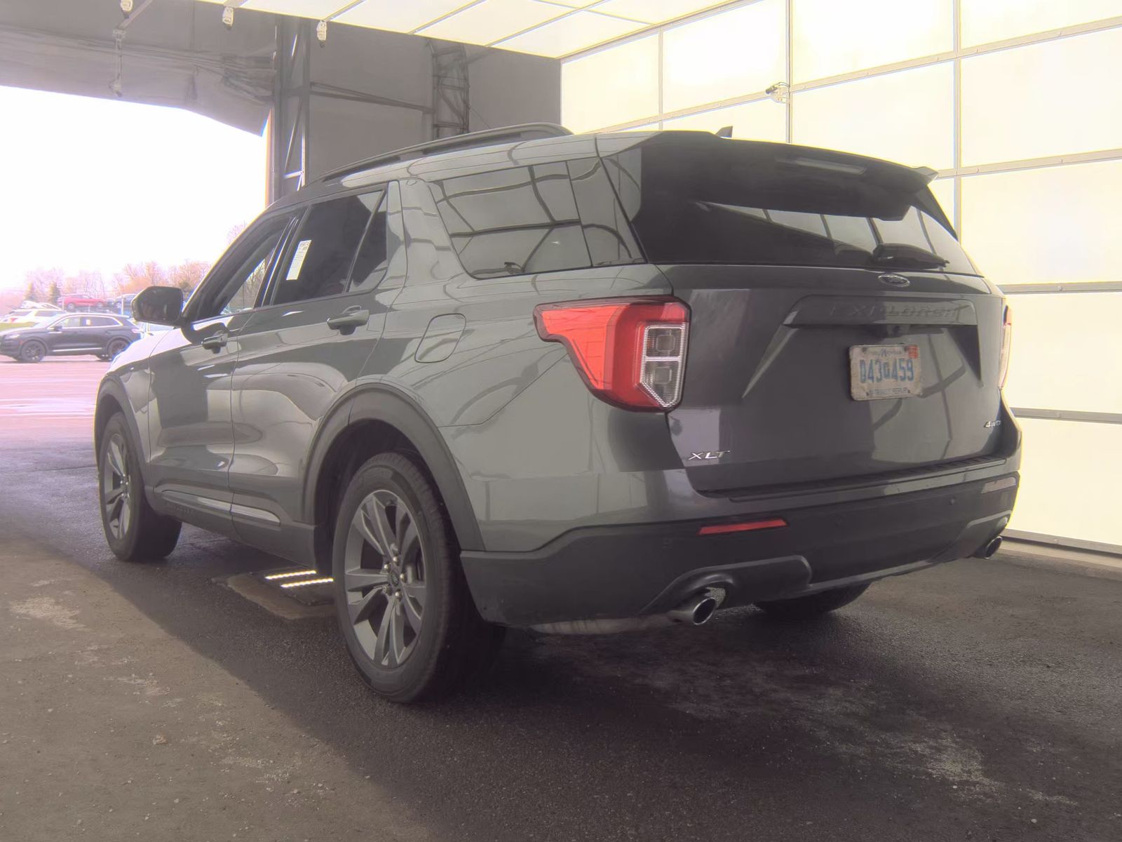 FORD EXPLORER - 9