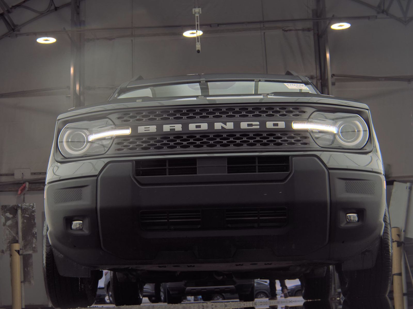 FORD BRONCO - 4