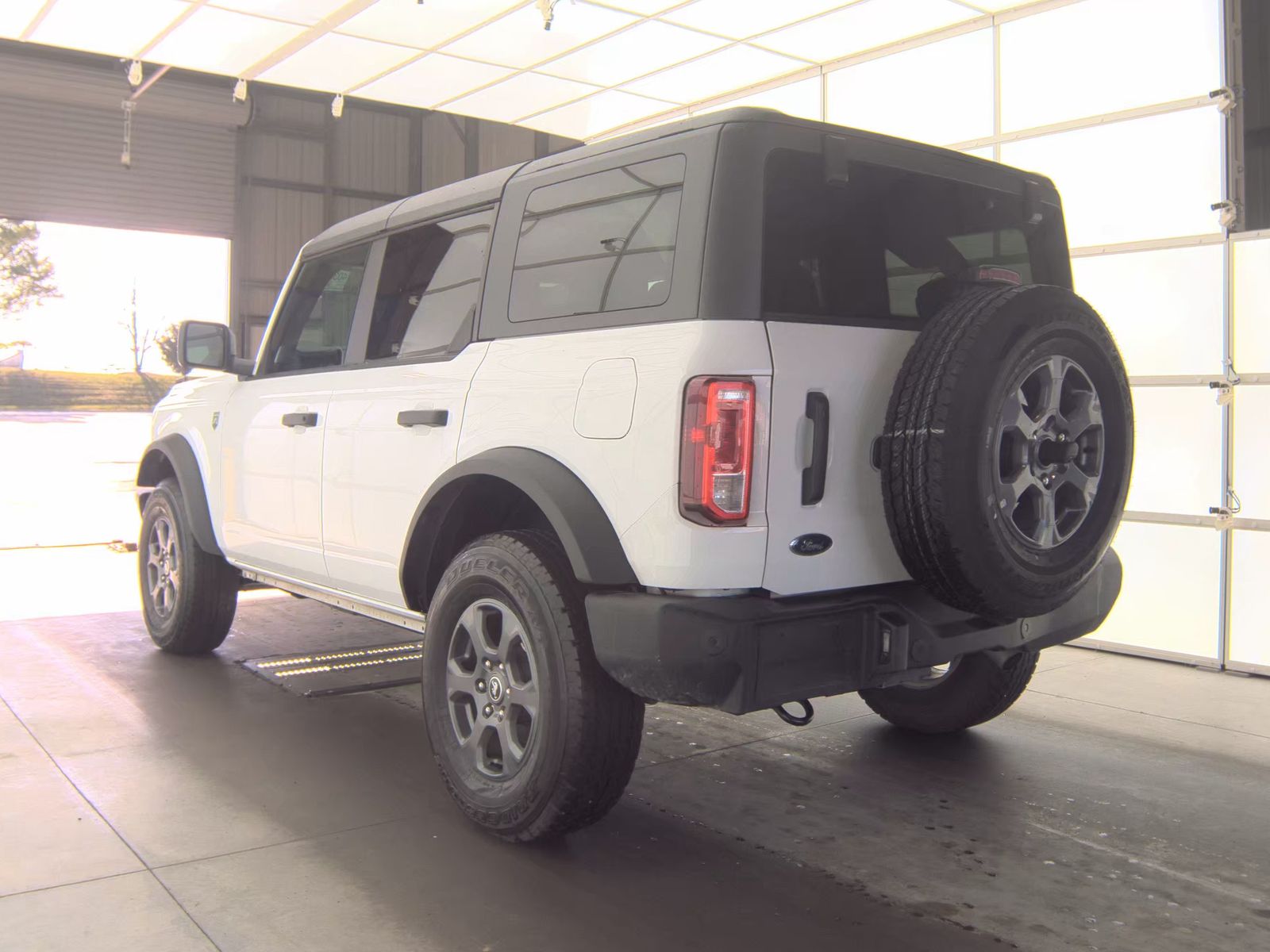 FORD BRONCO - 9