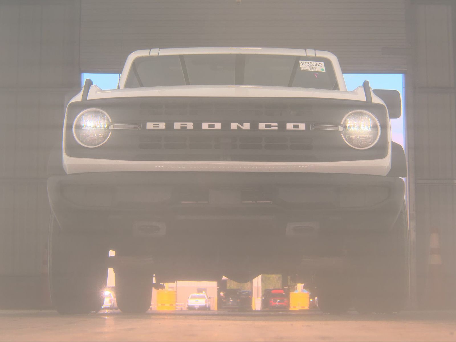 FORD BRONCO - 4