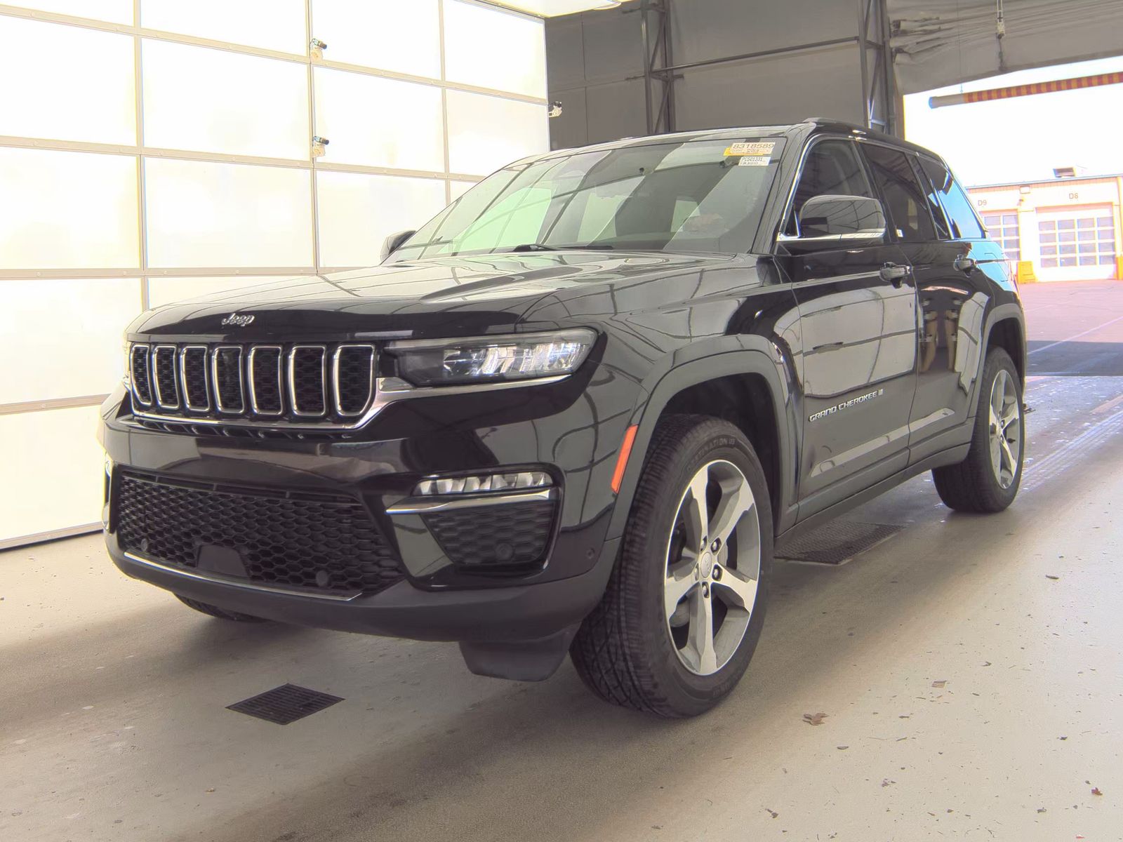 2023 Jeep Grand Cherokee Limited AWD
