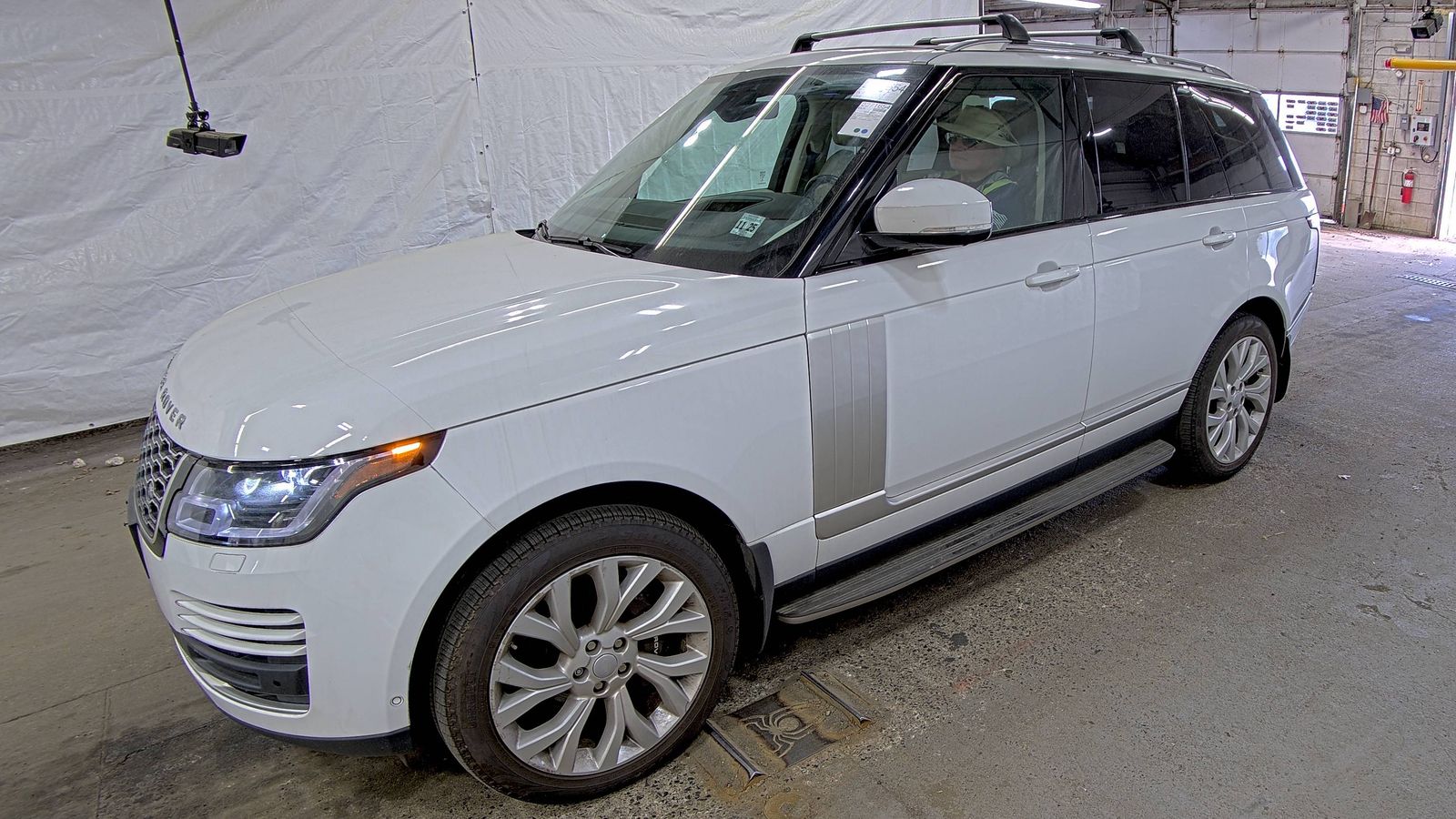 LAND ROVER RANGE ROVER - 1