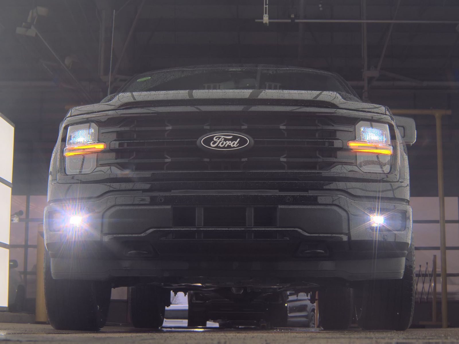 FORD F-150 - 4