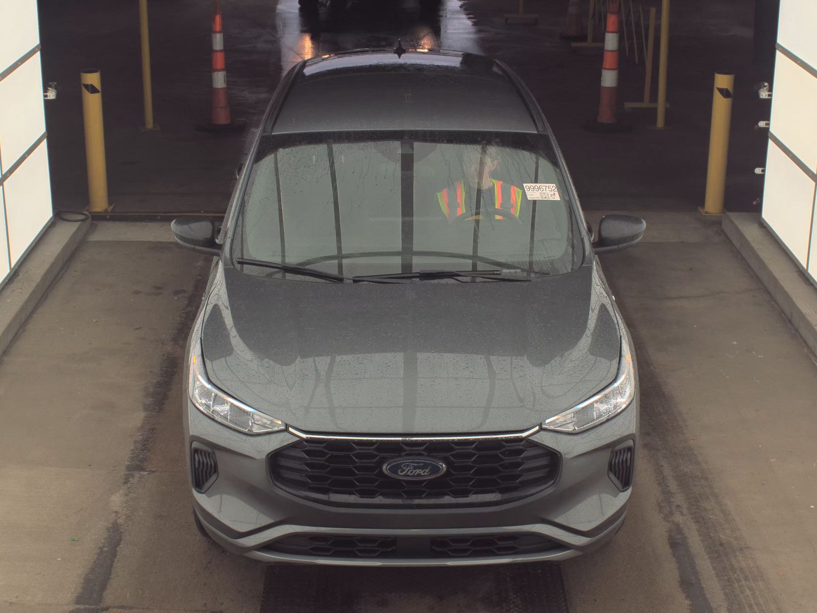FORD ESCAPE - 3