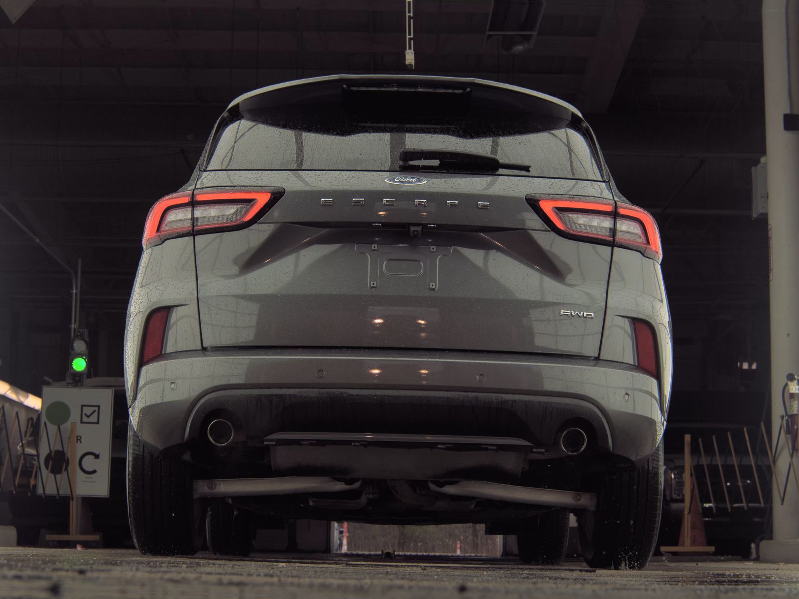 FORD ESCAPE - 8