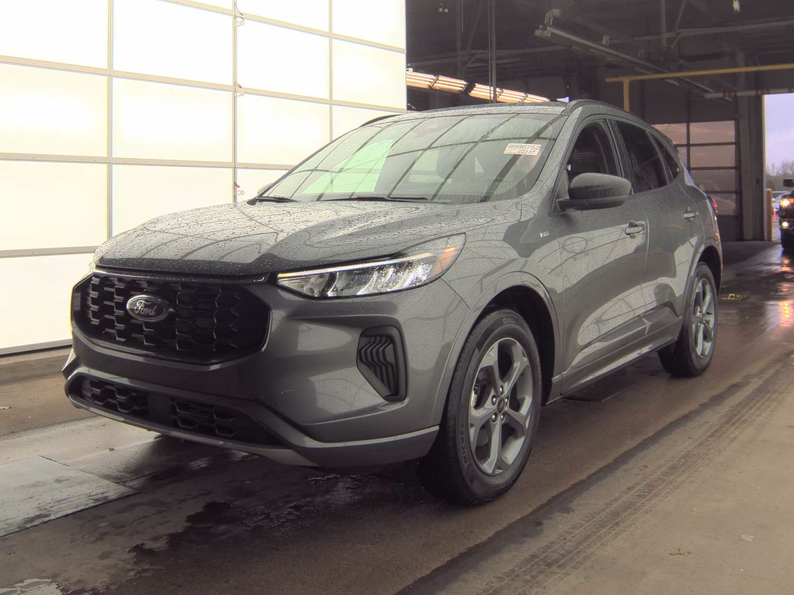 FORD ESCAPE - 1