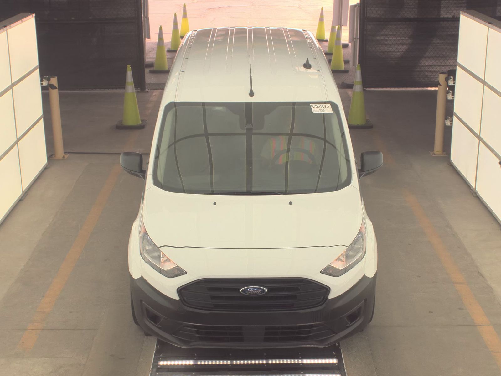 FORD TRANSIT CONNECT - 3