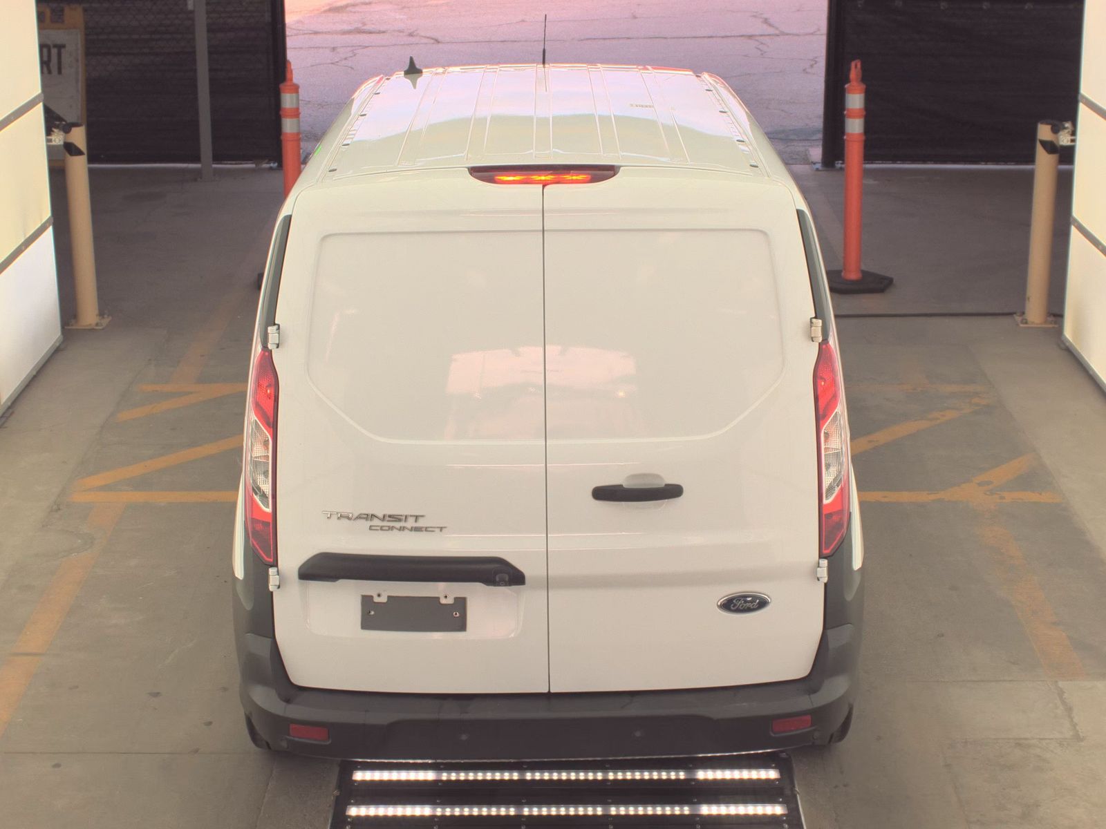 FORD TRANSIT CONNECT - 7