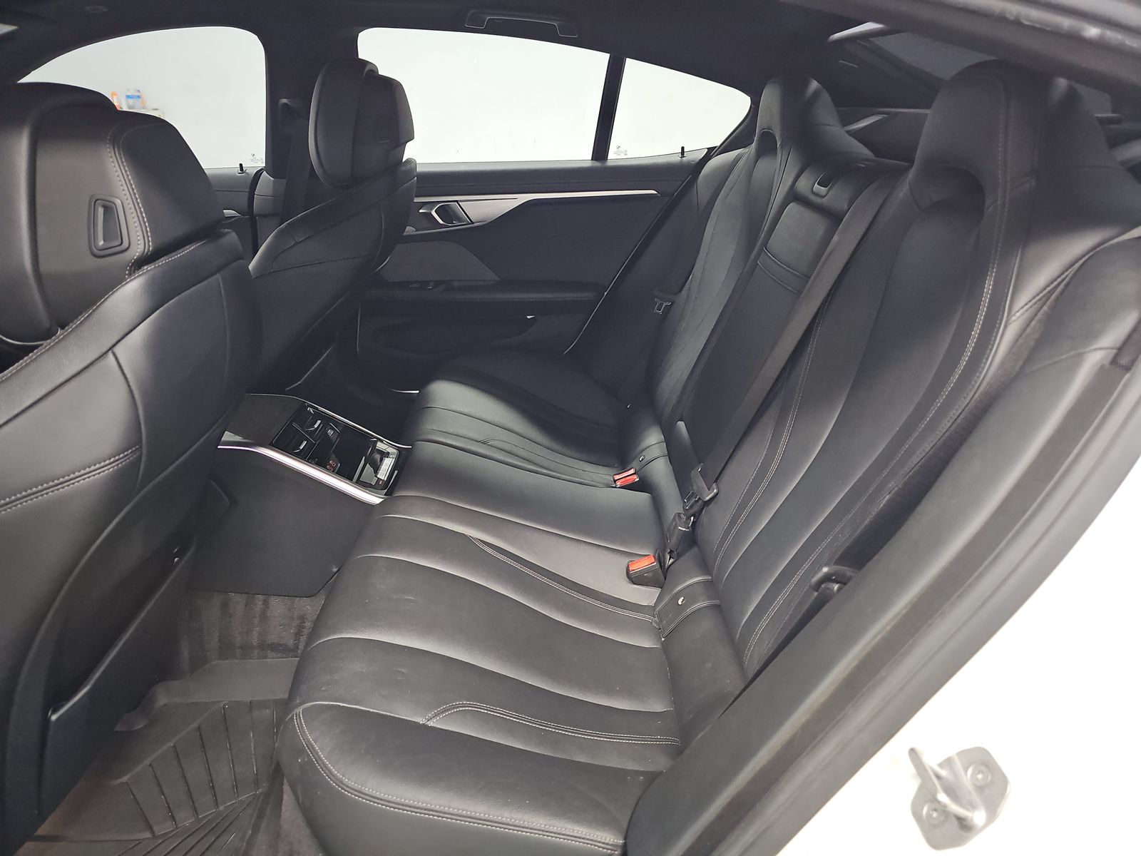2022 BMW 8 Series 840i xDrive AWD