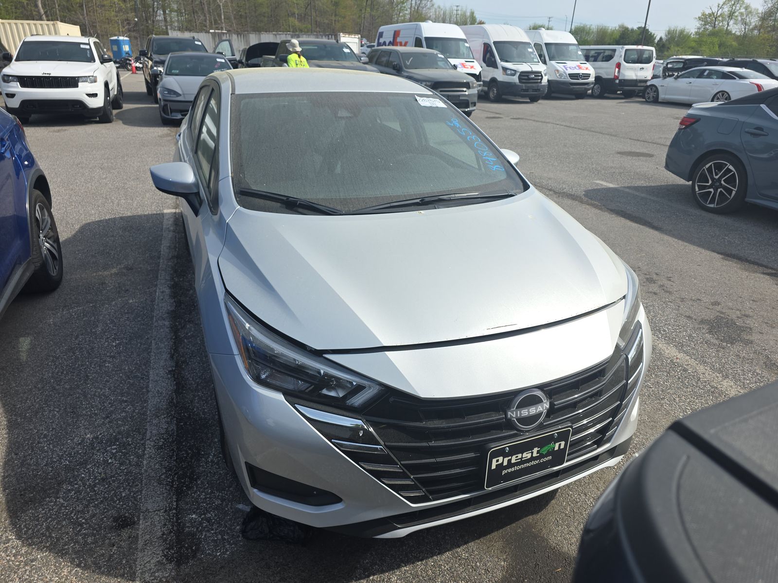 NISSAN VERSA - 3
