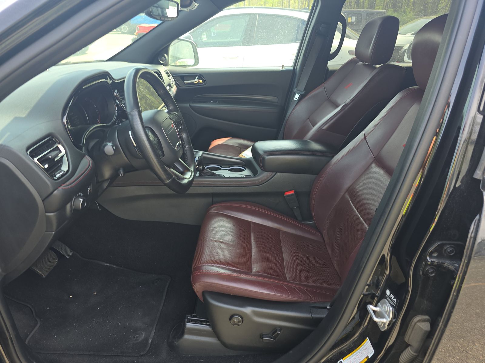 DODGE CHALLENGER - 8