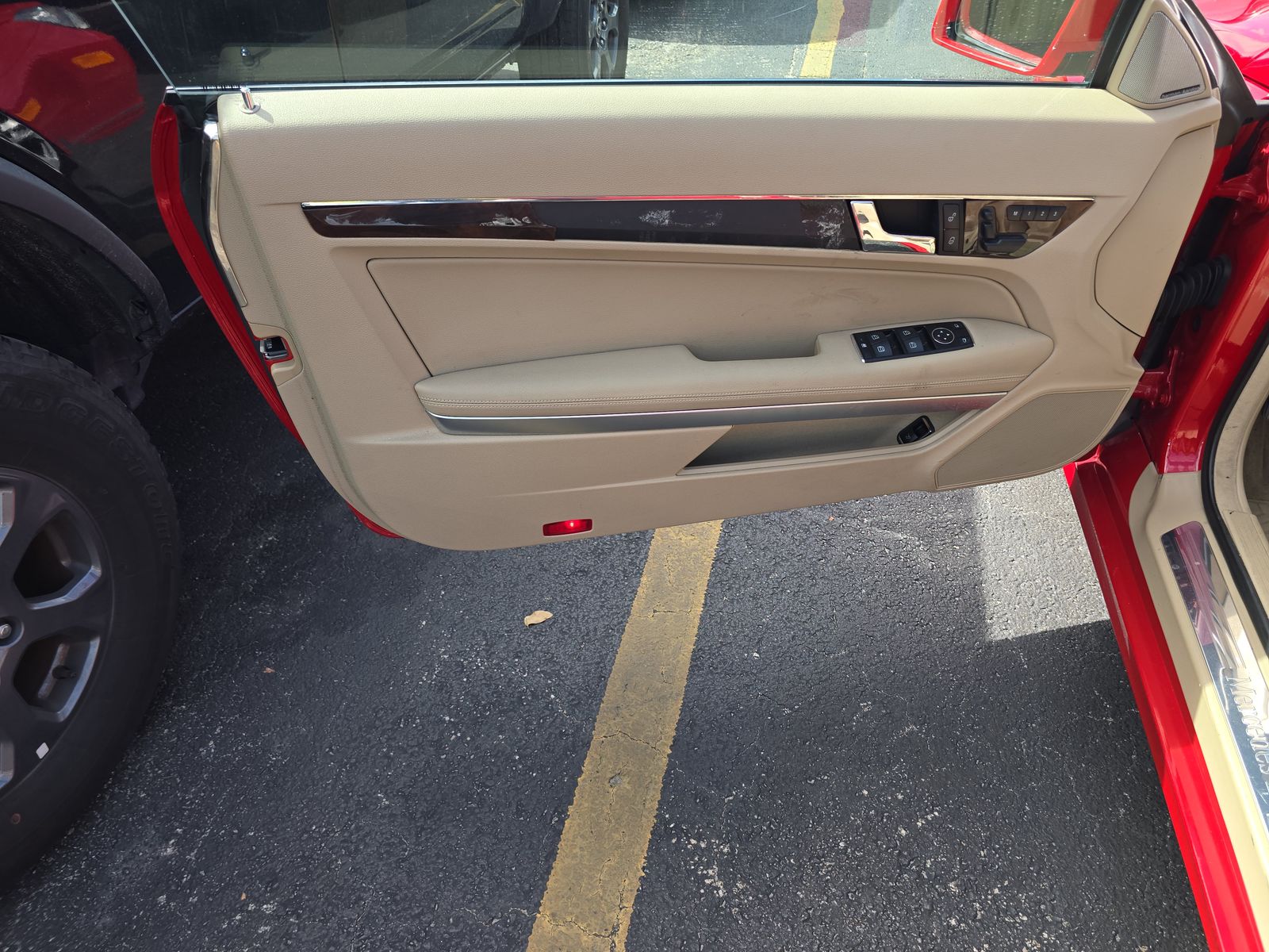 MERCEDES-BENZ E-CLASS - 10