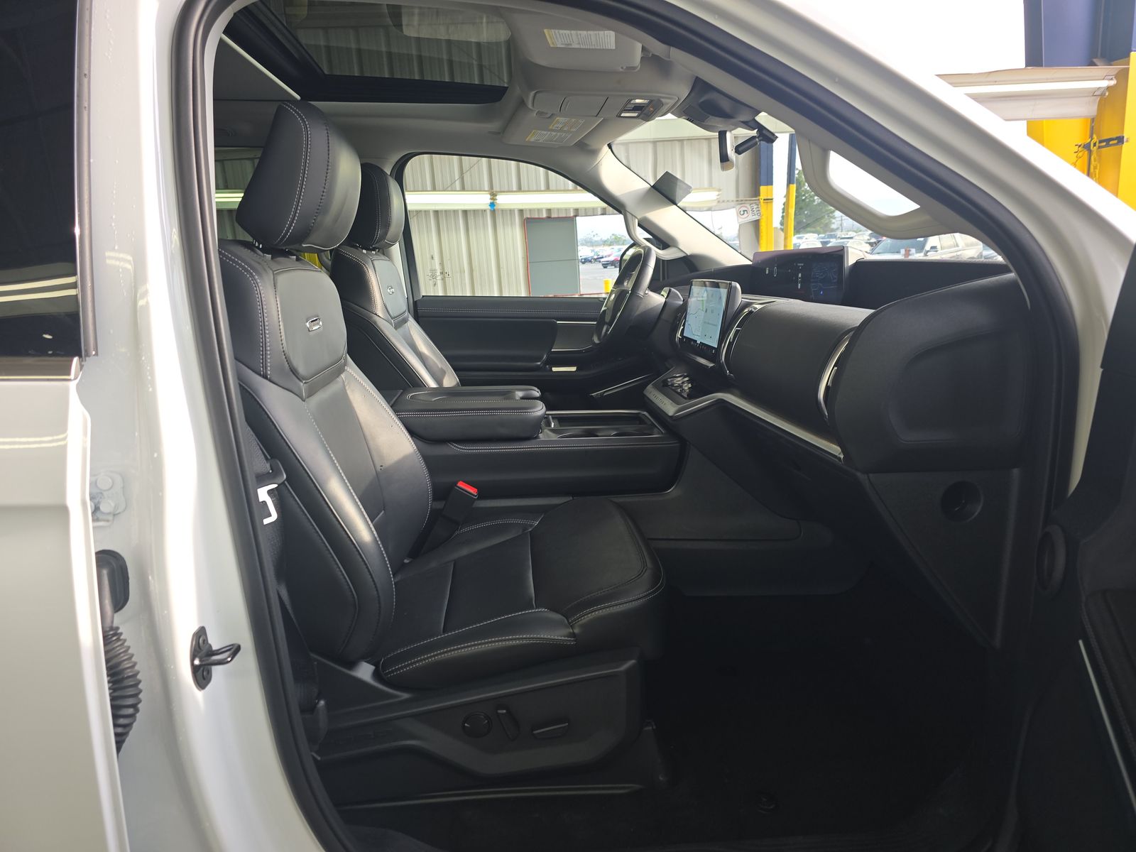 FORD EXPEDITION MAX - 9