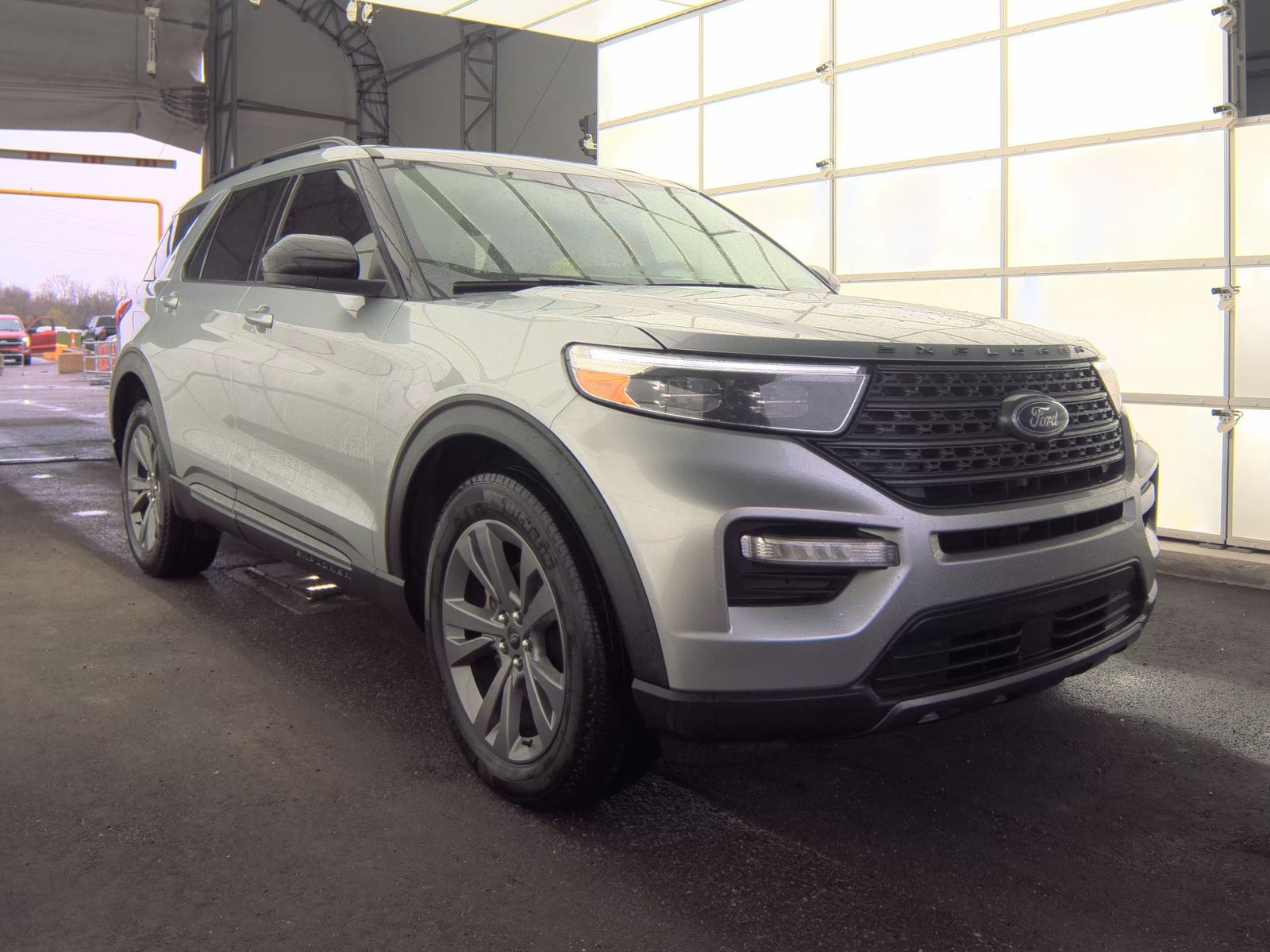 FORD EXPLORER - 5