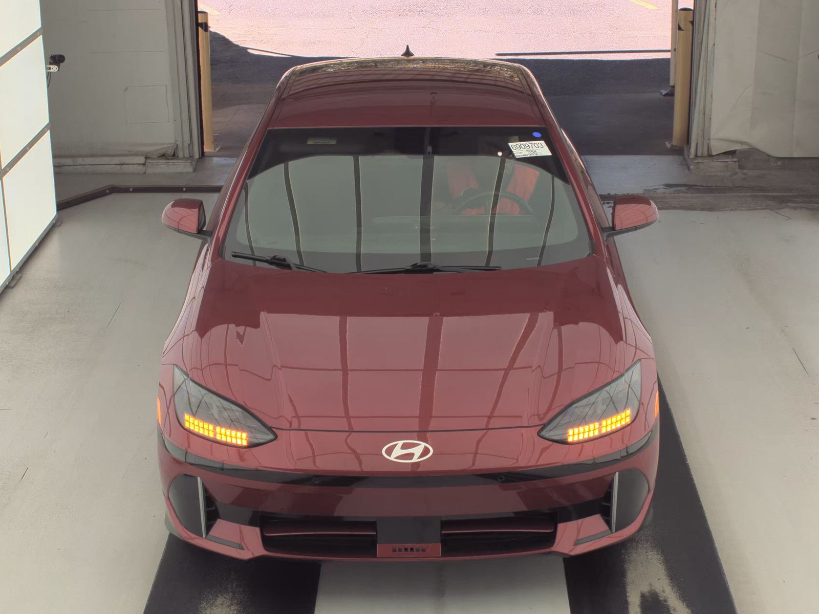 HYUNDAI SE - 3