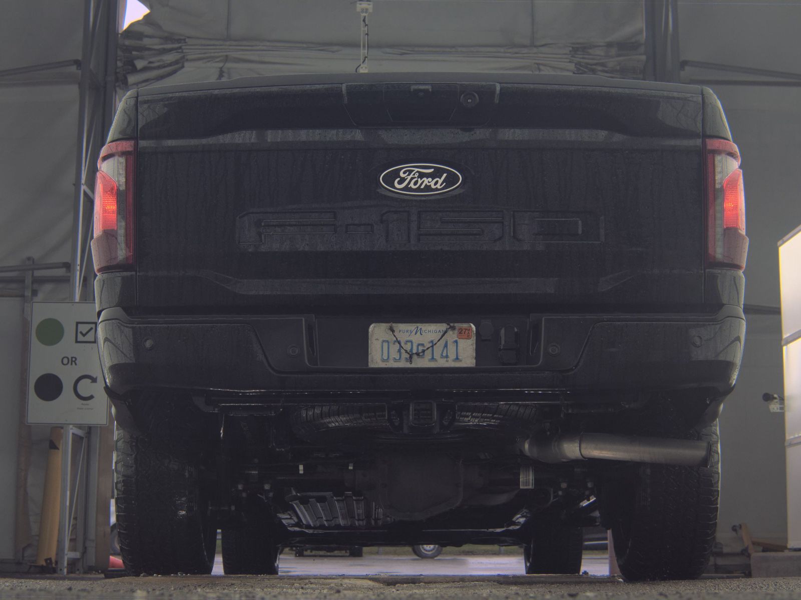 FORD F-150 - 8
